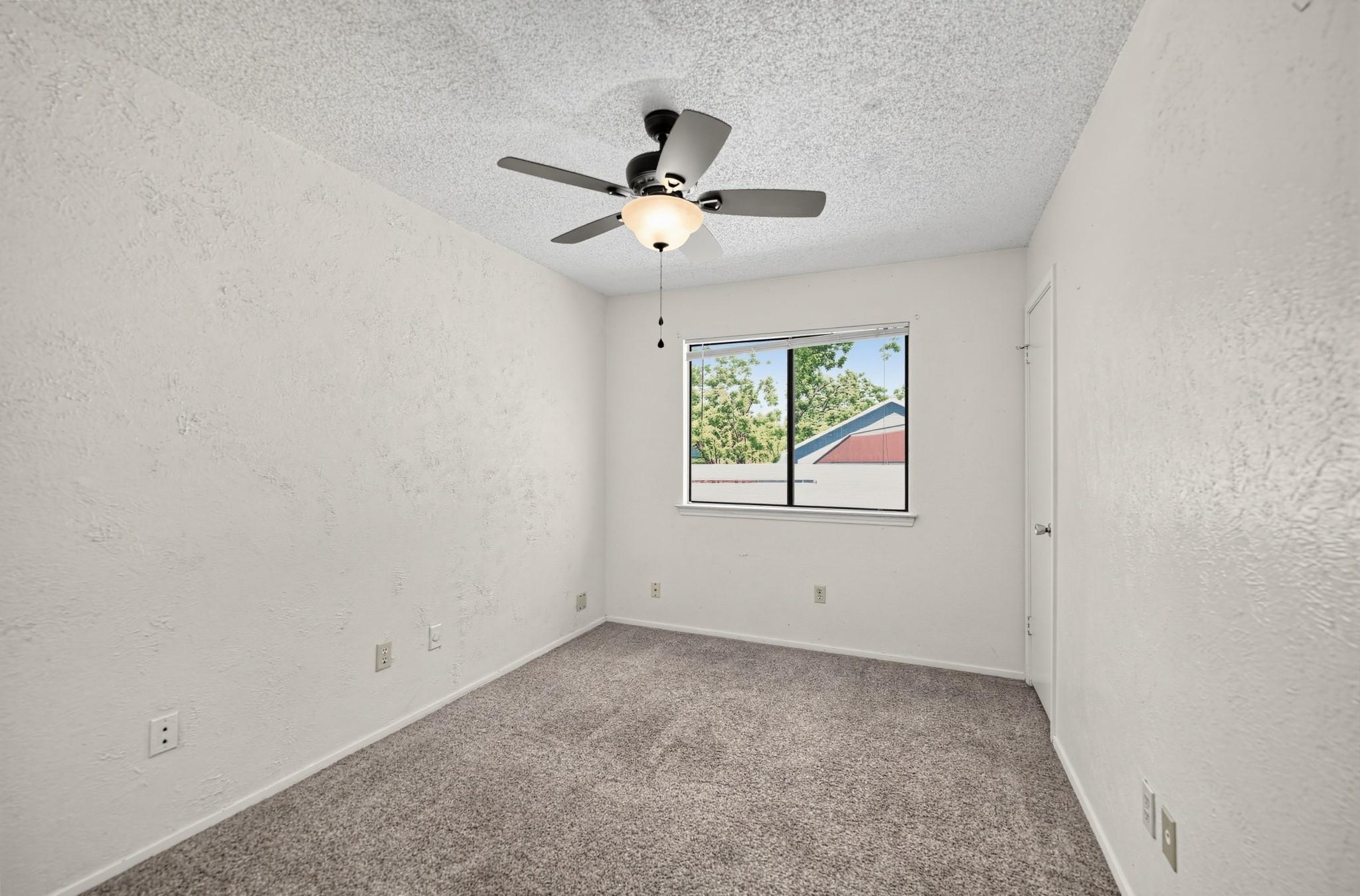 12322 Marogot Run Property Photo 8