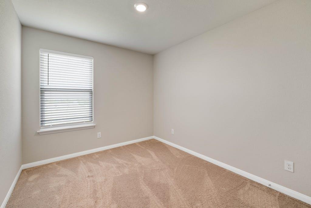 19300 Andrew Jackson St Property Photo 24
