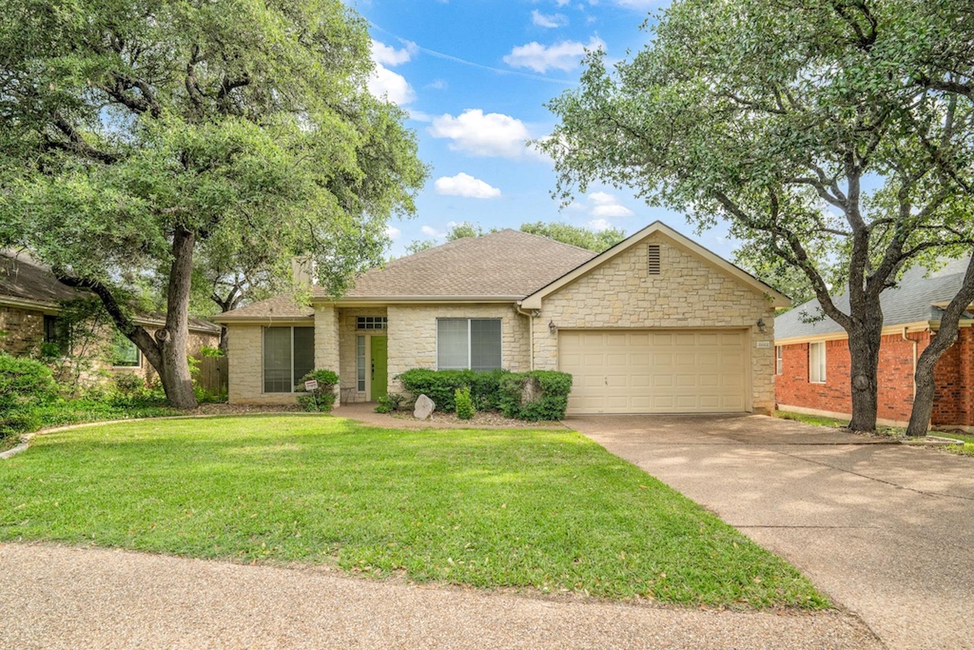 6664 Ruxton Ln Property Photo