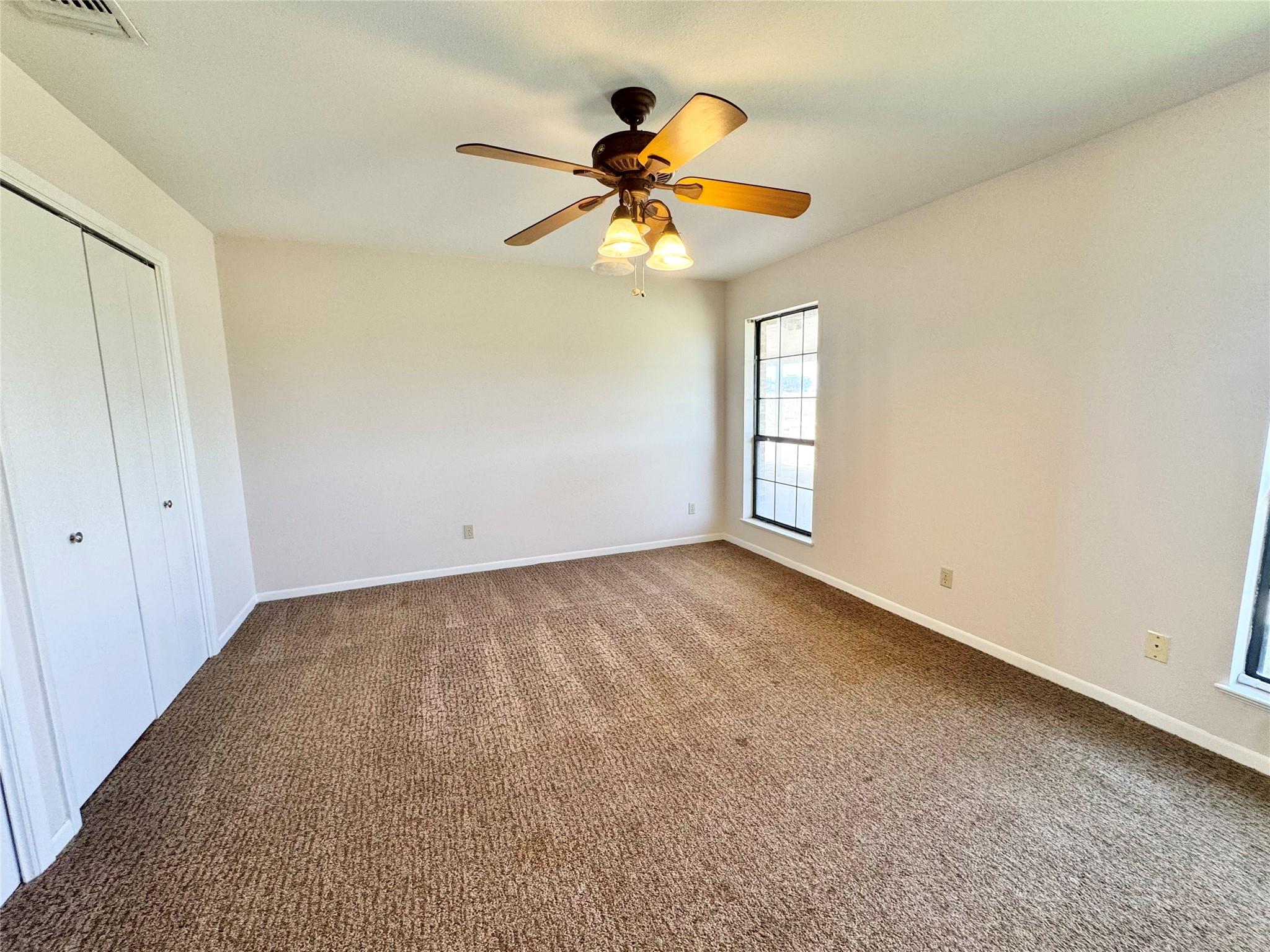18512 Carlson Ln Property Photo 11