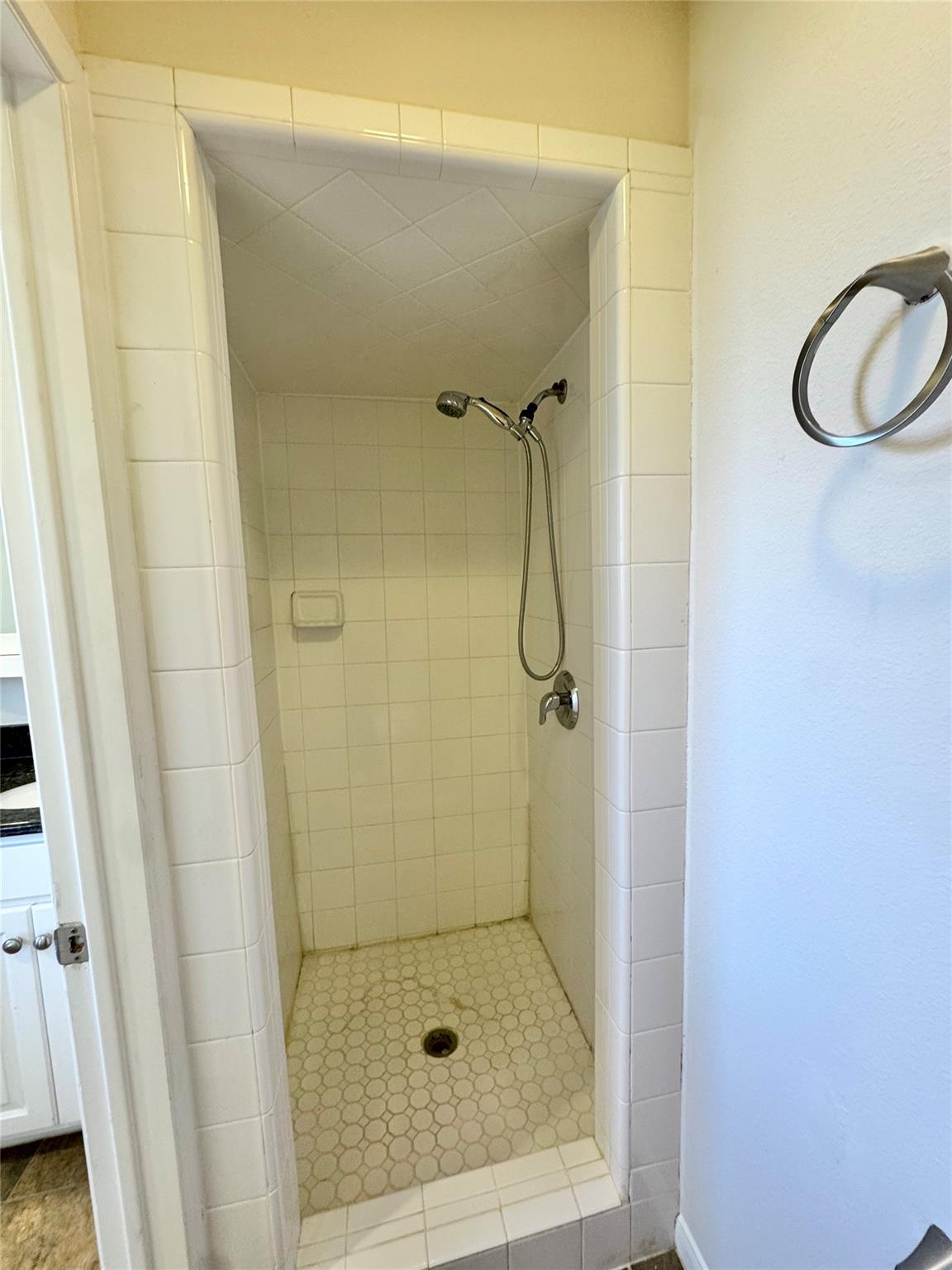 18512 Carlson Ln Property Photo 15