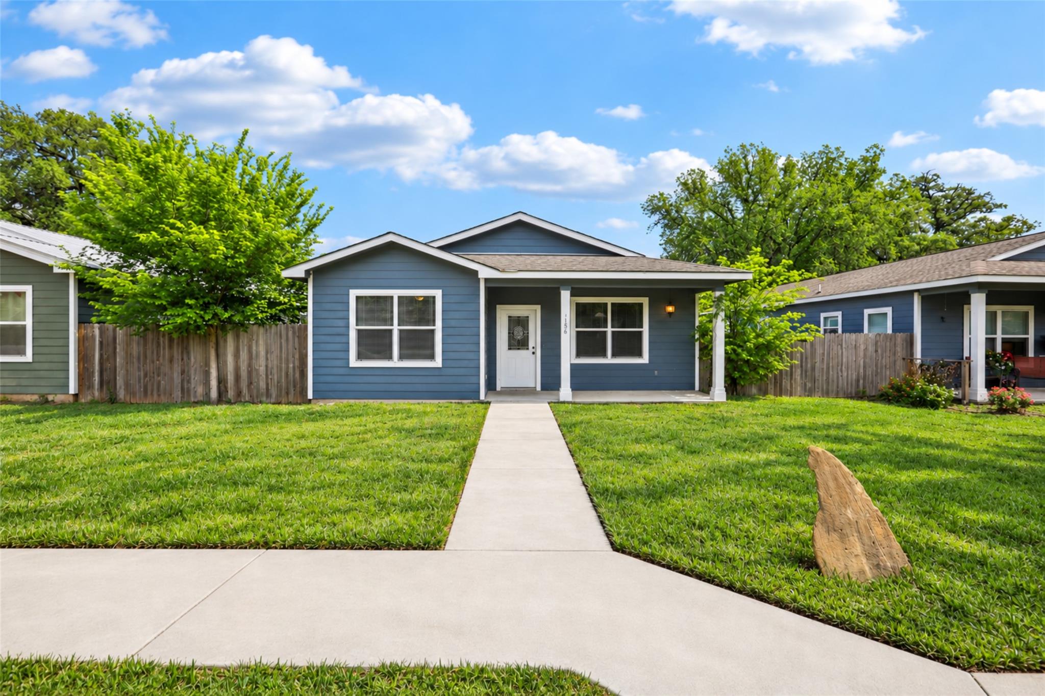 156 Fm 2571 None Property Photo 1