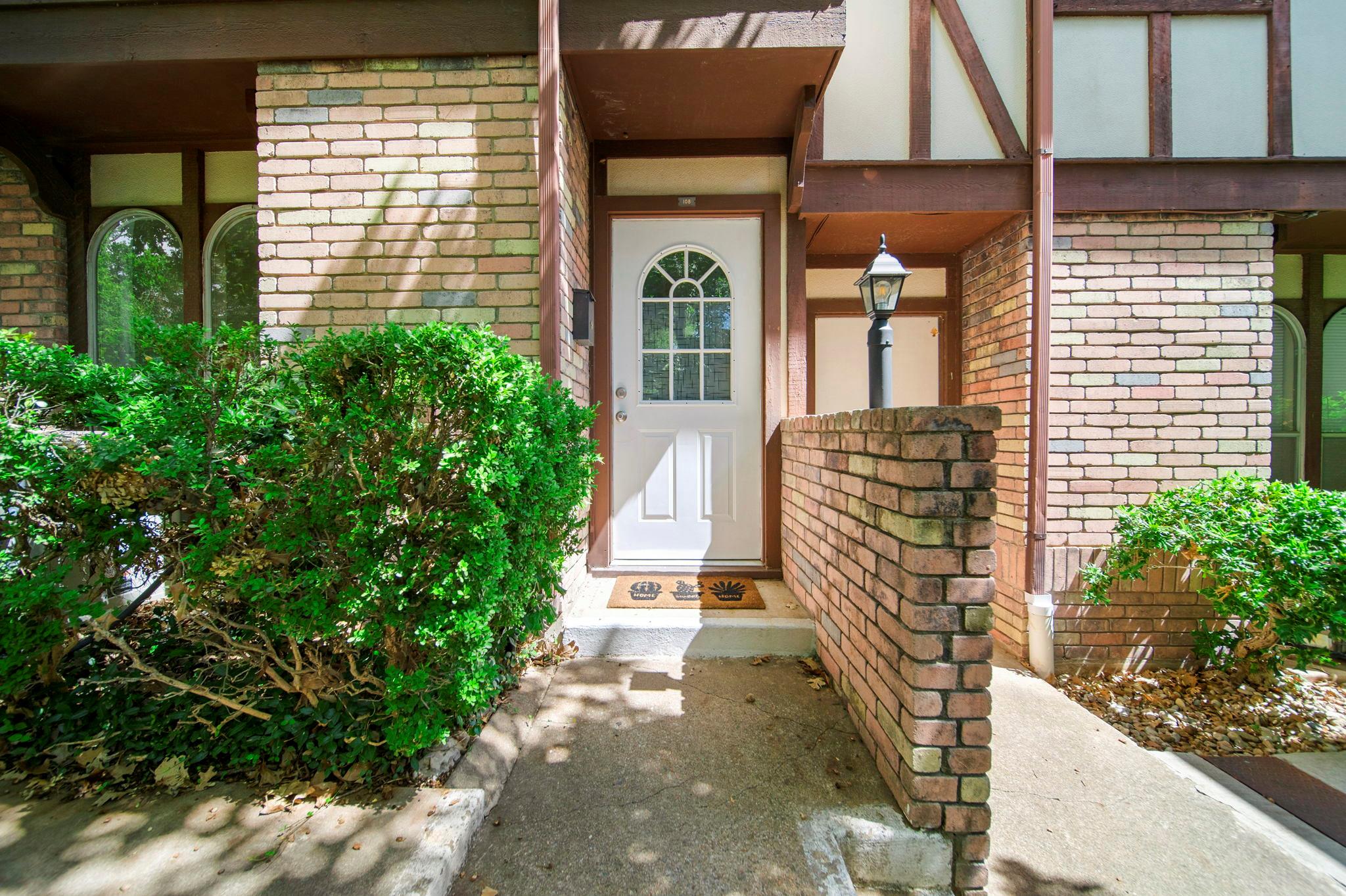 7409 Shadow Hill Dr #108 Property Photo 1