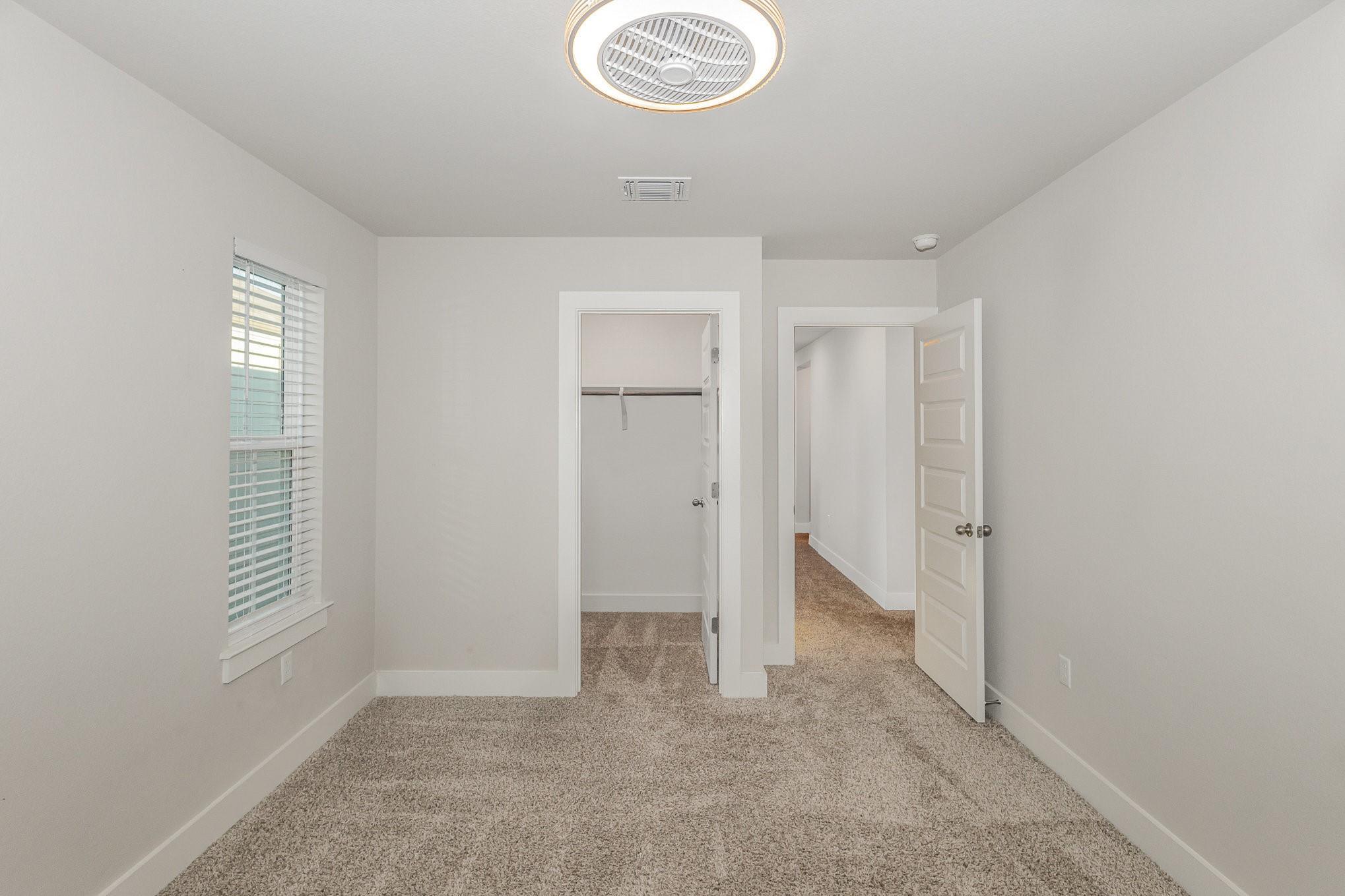 7106 Silver Star Ln 70 Property Photo 20