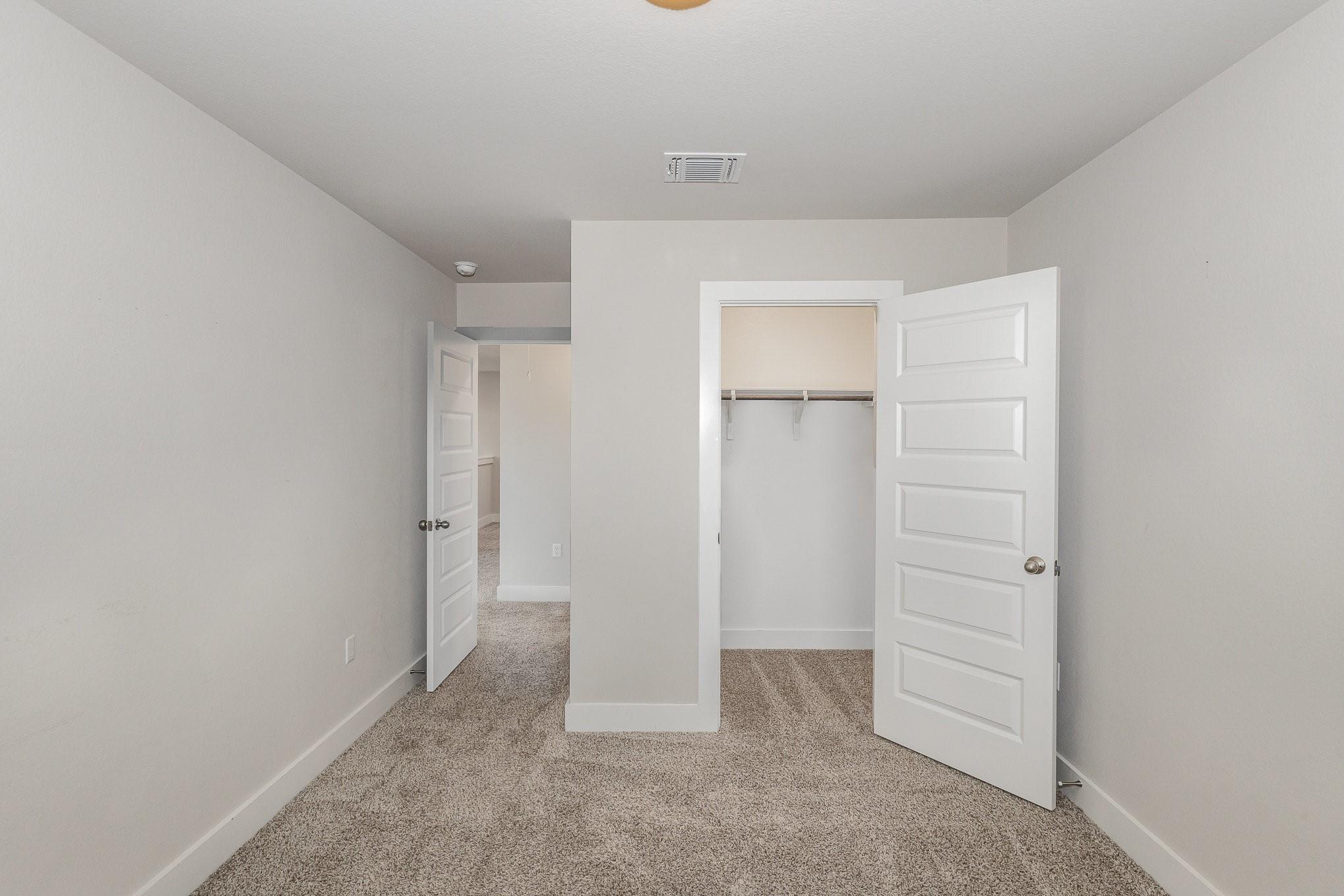 7106 Silver Star Ln 70 Property Photo 22