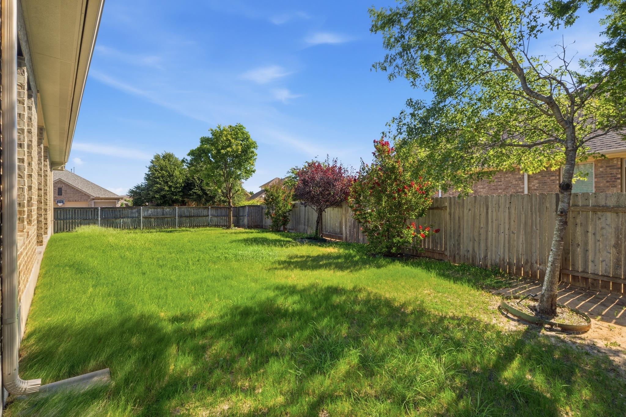 2508 Hilltop Divide Ln Property Photo 37
