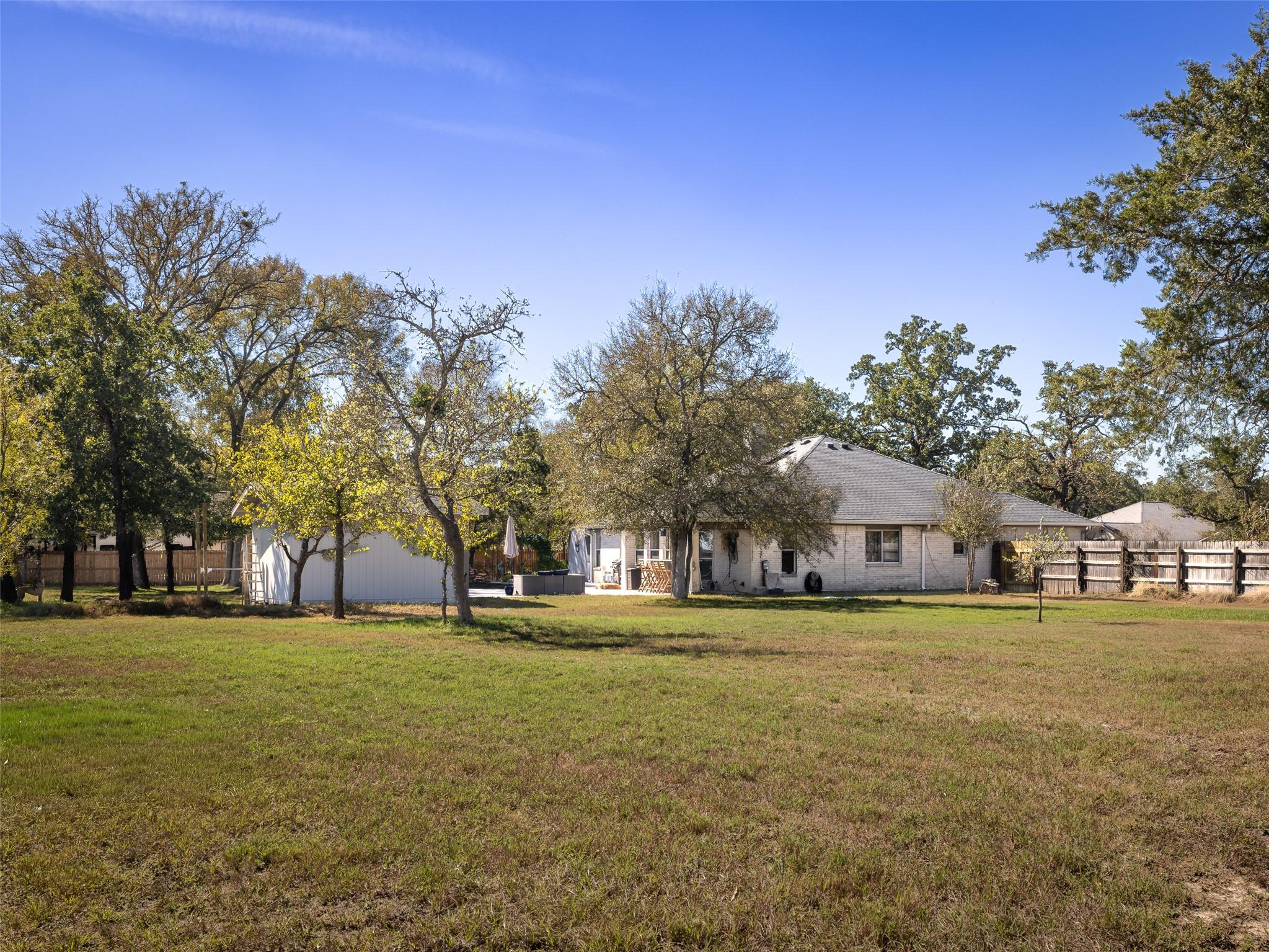 129 Wamel Way Property Photo 8