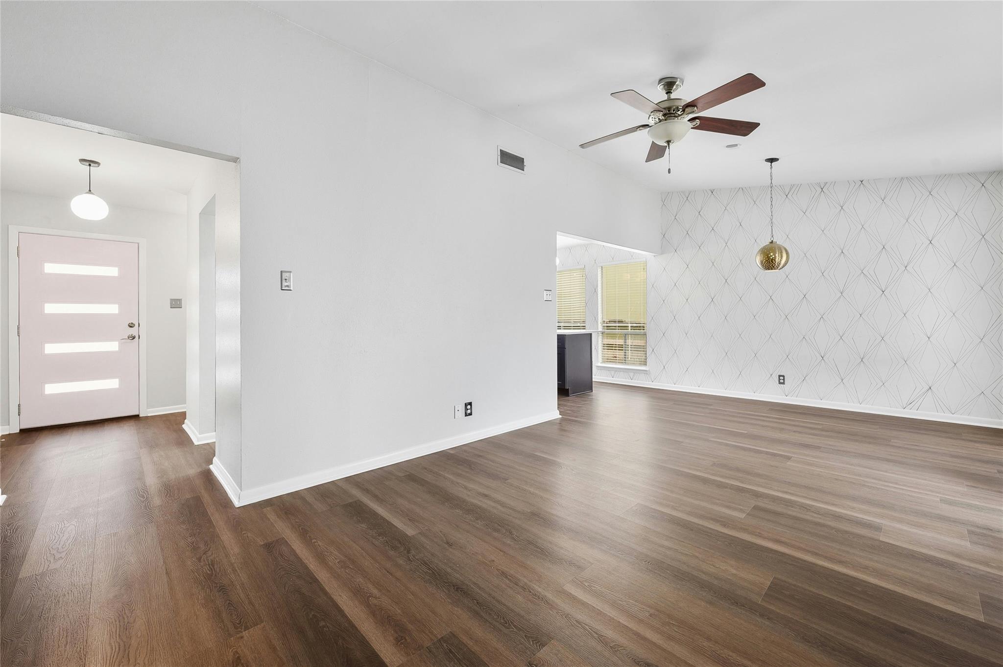 6504 Libyan Dr Property Photo 4