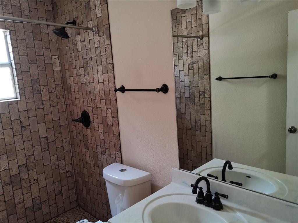 1603 Sylvia Ln Property Photo 19