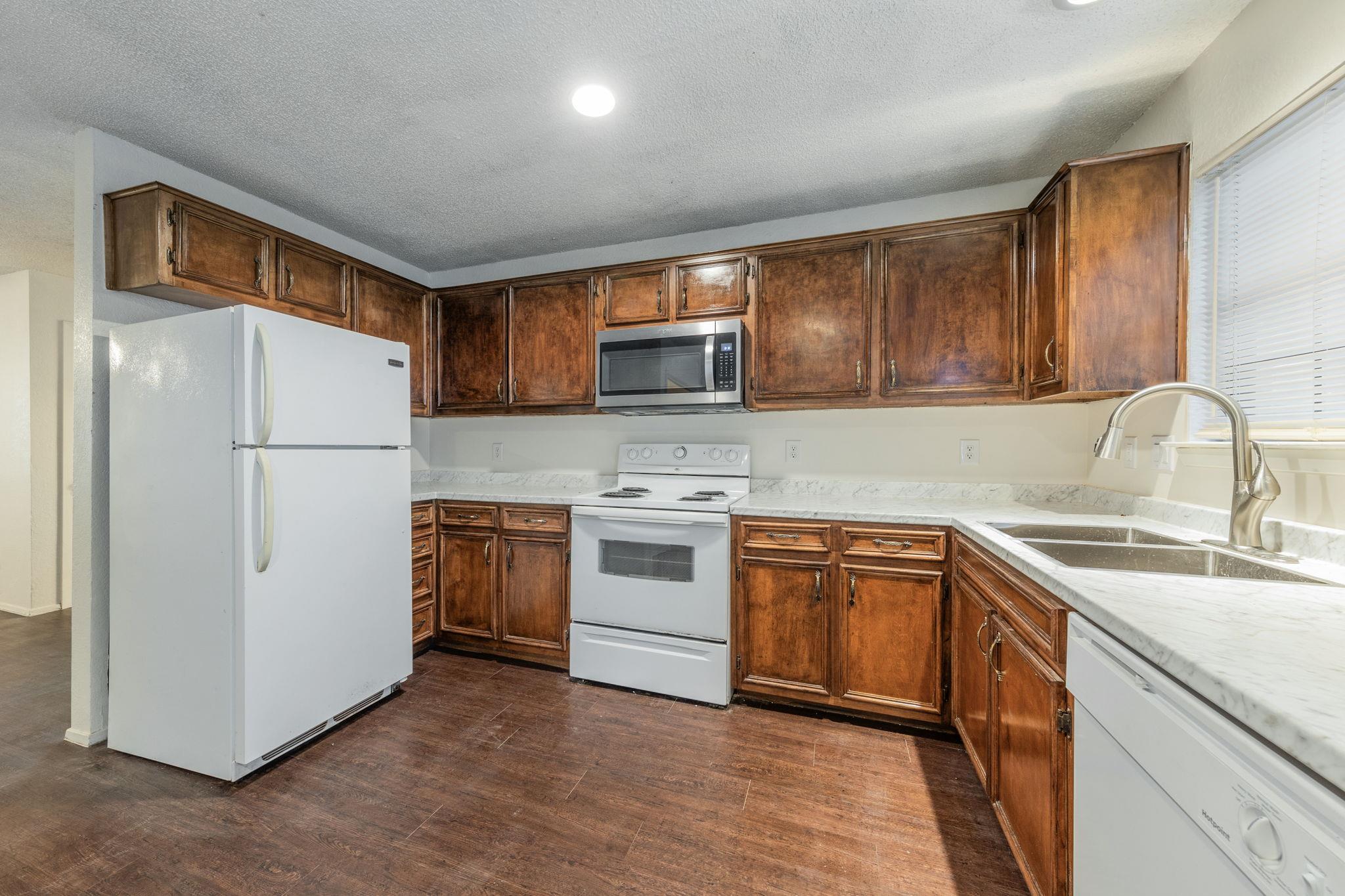 4518 Speedway None #b Property Photo 3