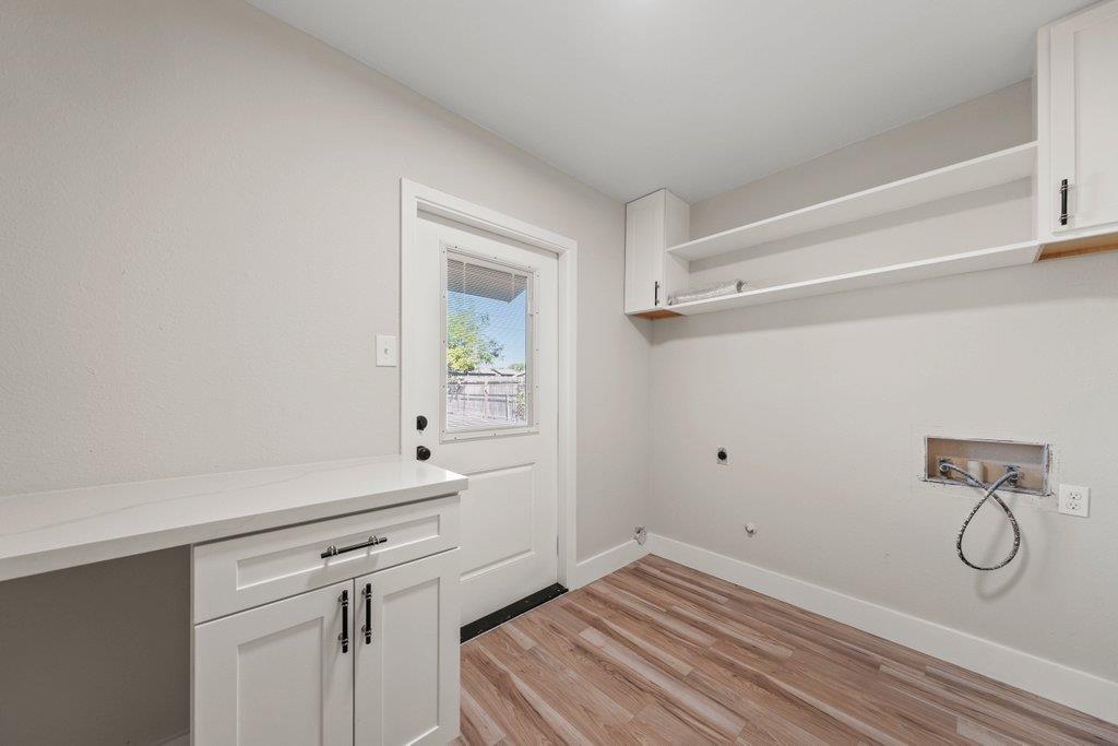 1313 Redbud Trl Property Photo 14