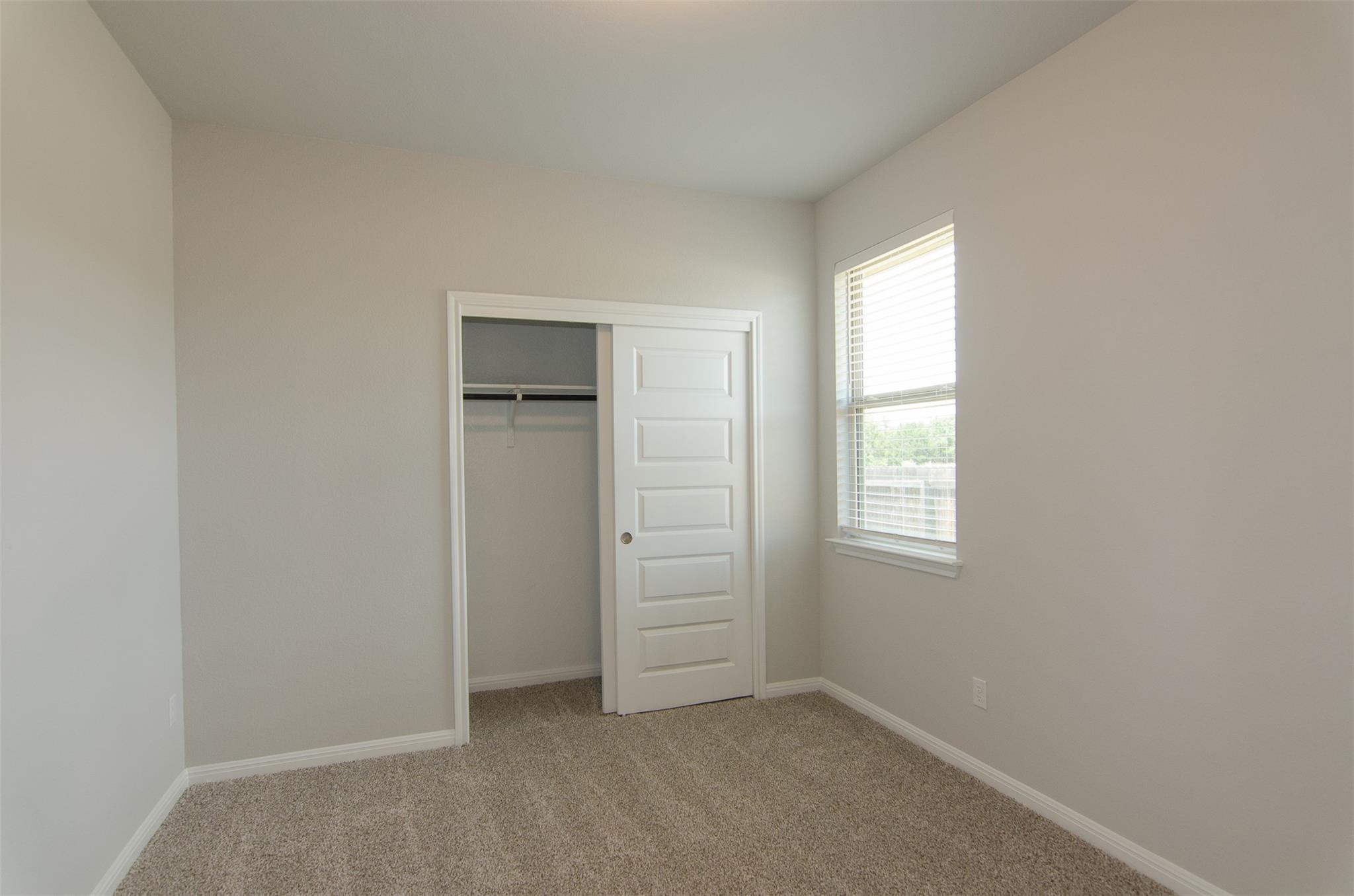 905 Olive Creek Dr Property Photo 18