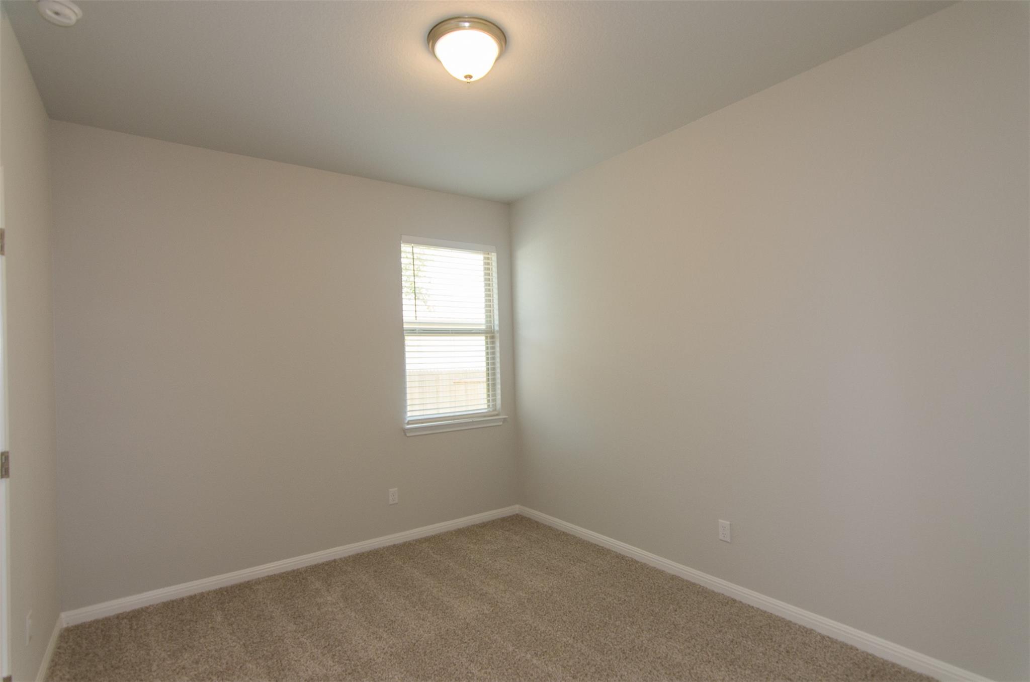 905 Olive Creek Dr Property Photo 21