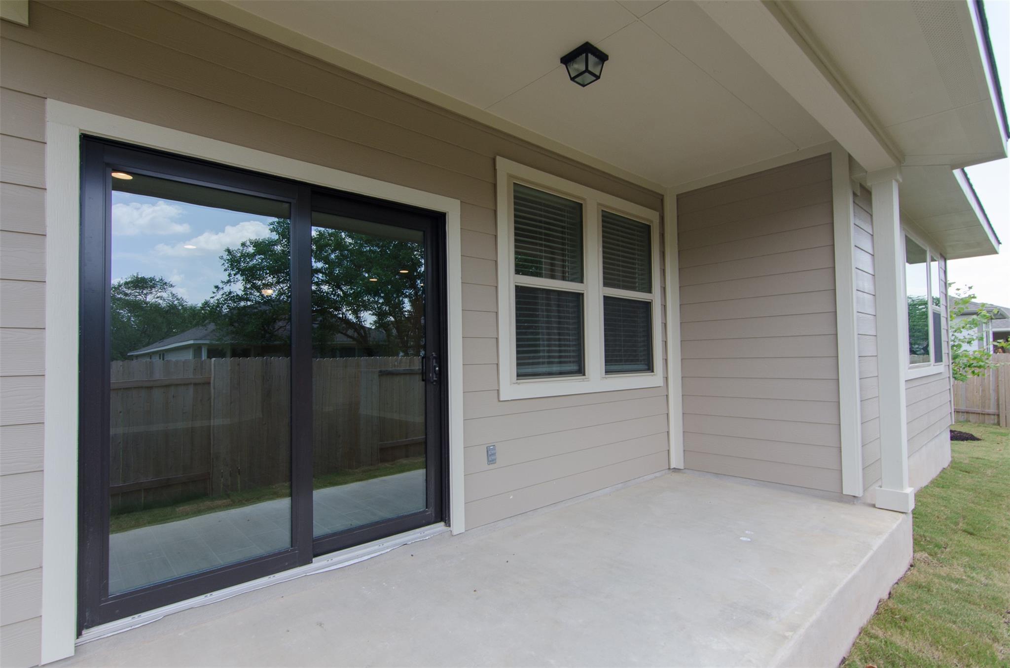 905 Olive Creek Dr Property Photo 25