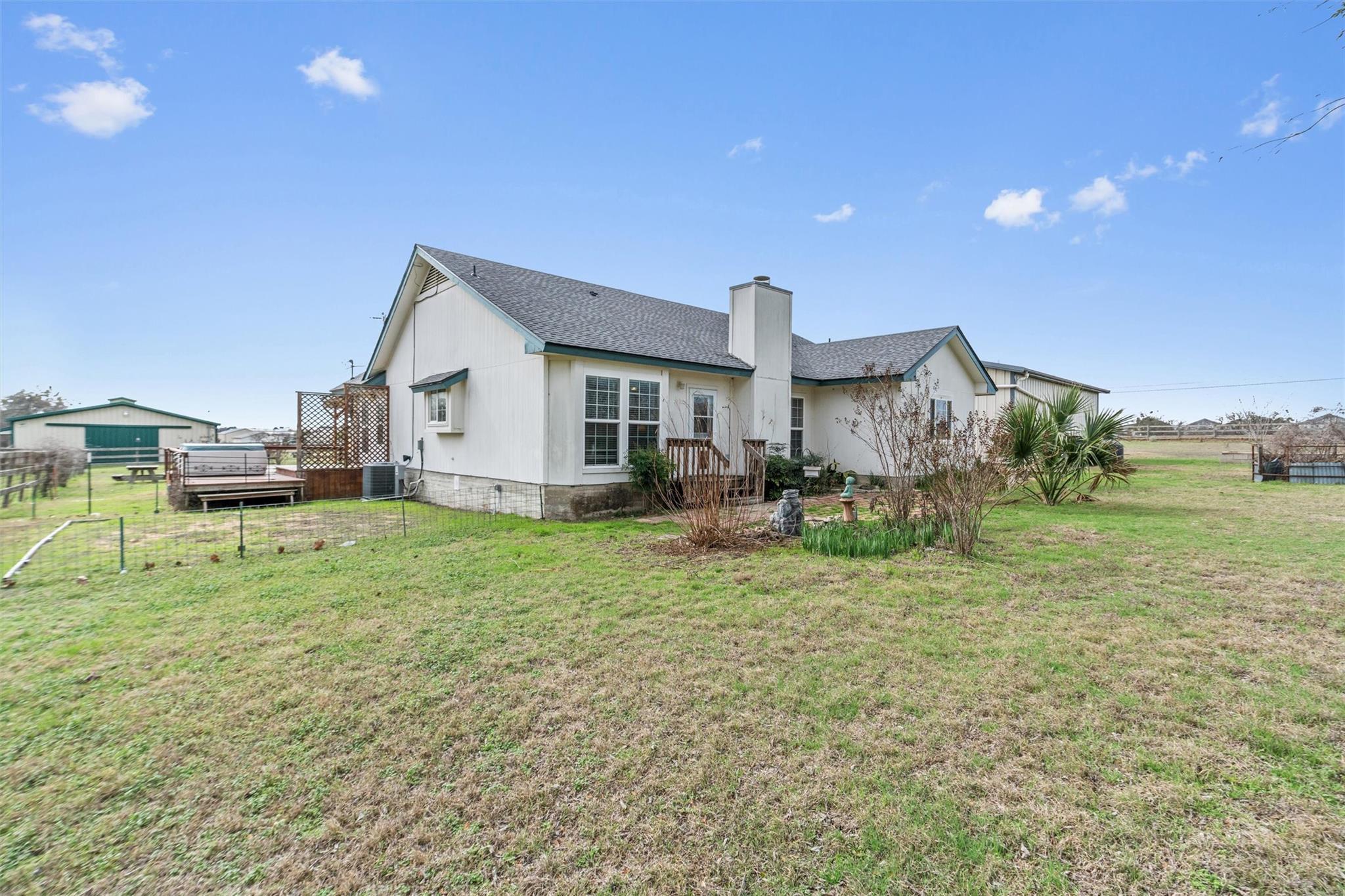 281 Lemens Ave Property Photo 33