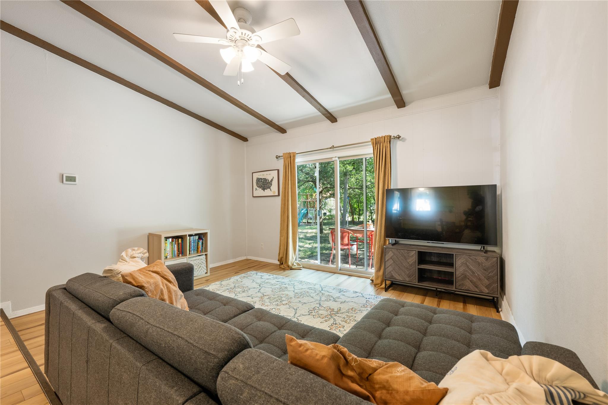 2307 Valley High Cir Property Photo 4
