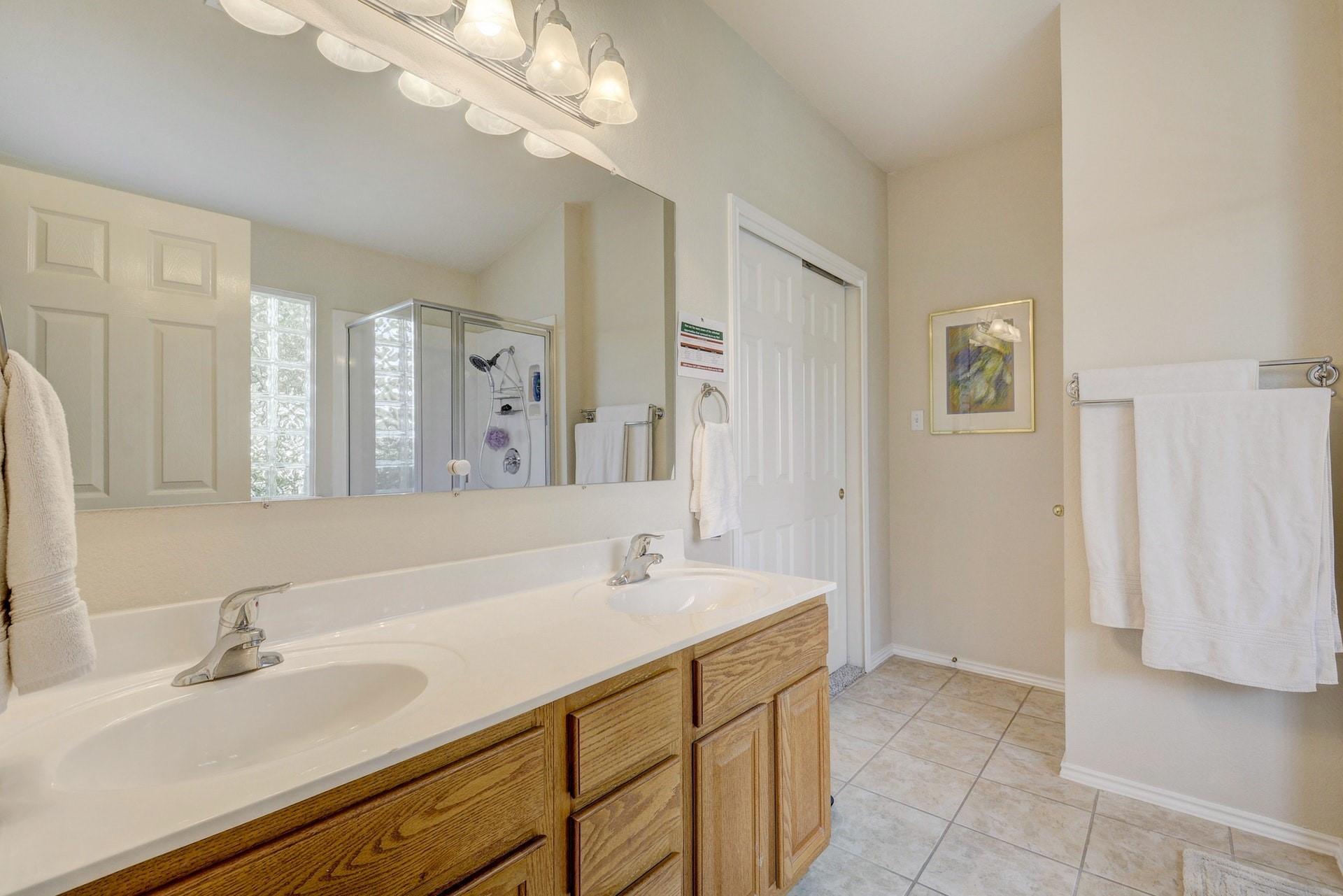 10312 Huxley St Property Photo 9