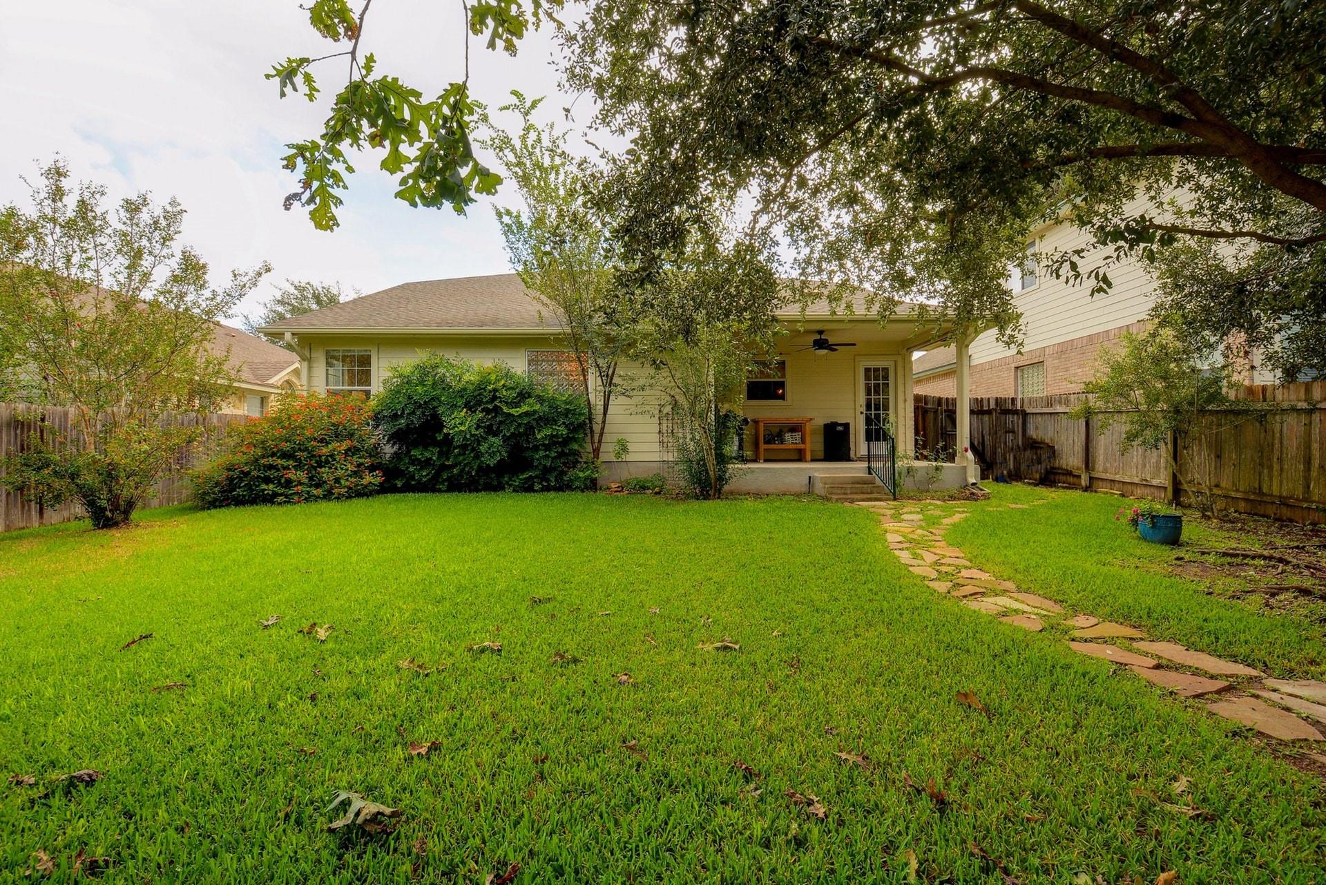 10312 Huxley St Property Photo 15