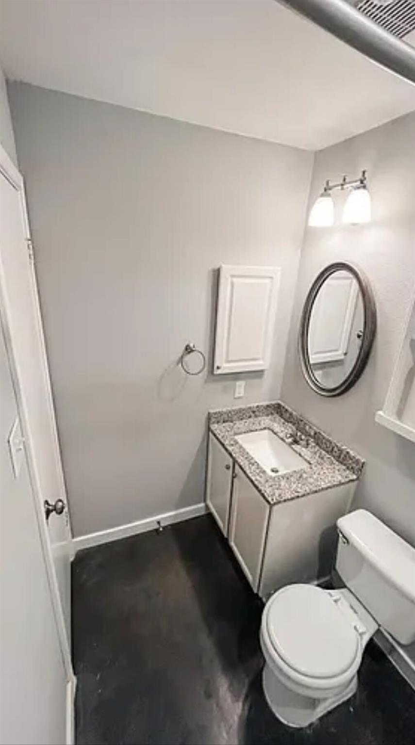 1109 Dexford Dr Property Photo 17