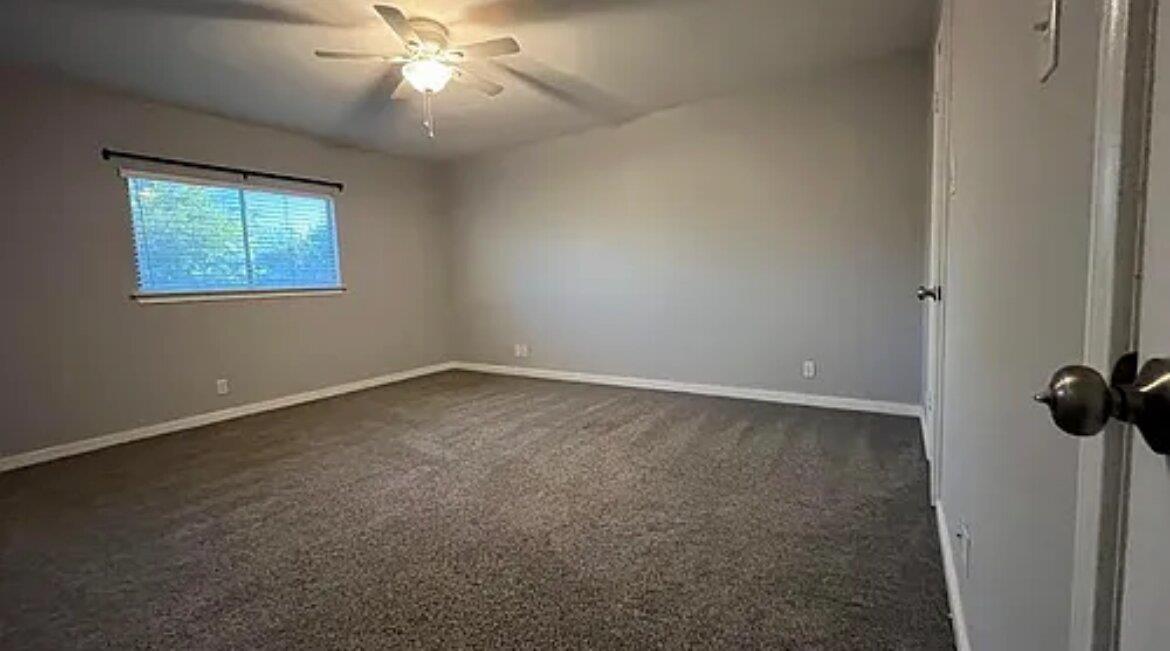 1109 Dexford Dr Property Photo 19