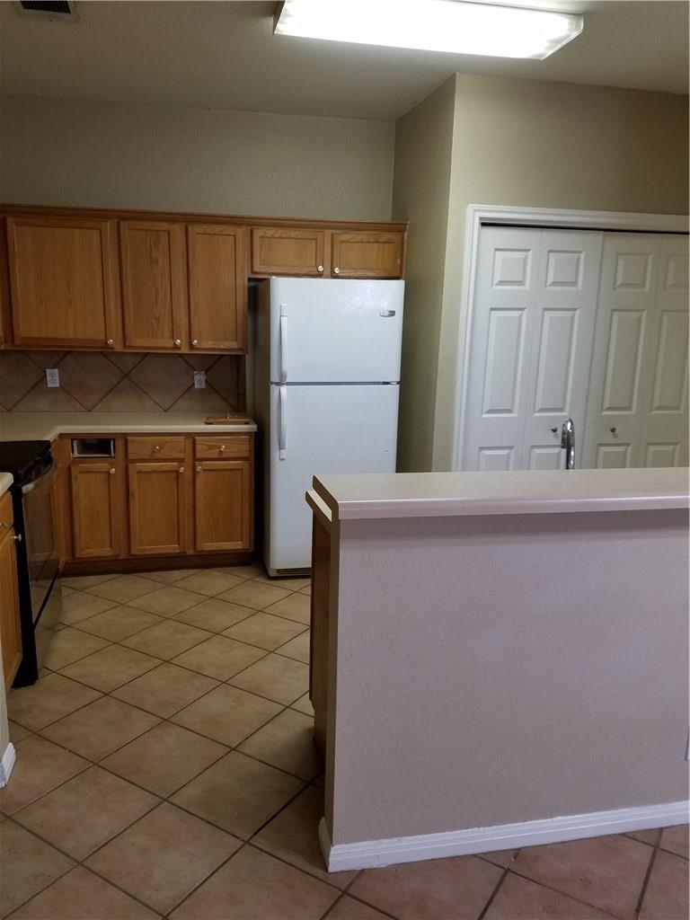 21635 Boggy Ford Rd #a Property Photo 8