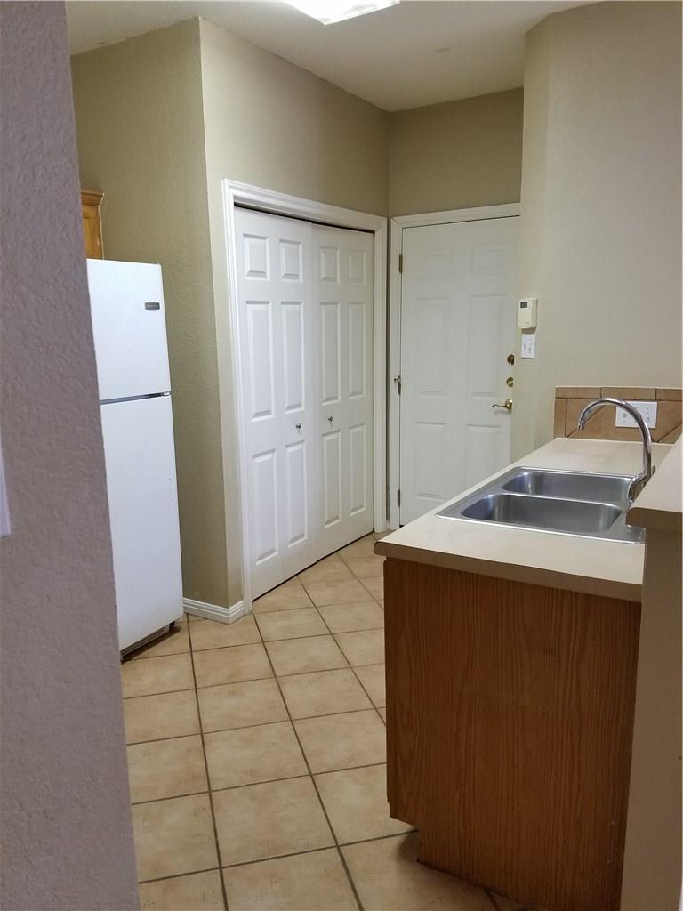 21635 Boggy Ford Rd #a Property Photo 9