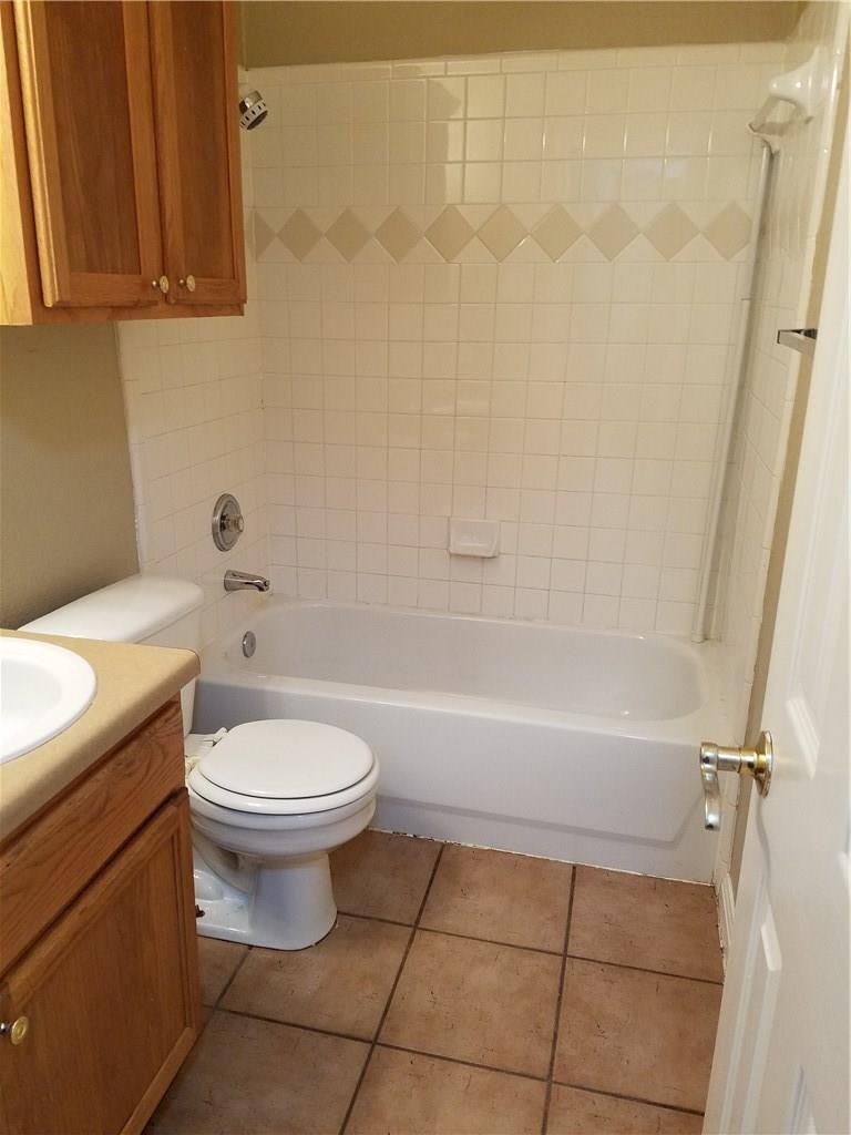 21635 Boggy Ford Rd #a Property Photo 14