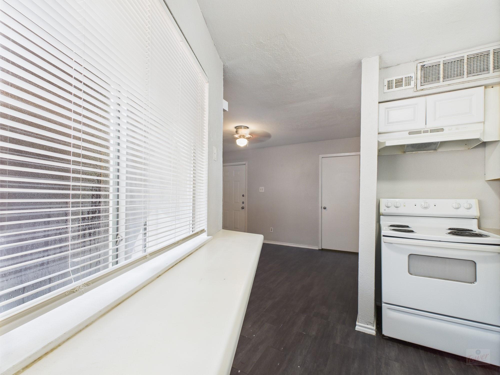 1840 Burton Dr #141 Property Photo 12