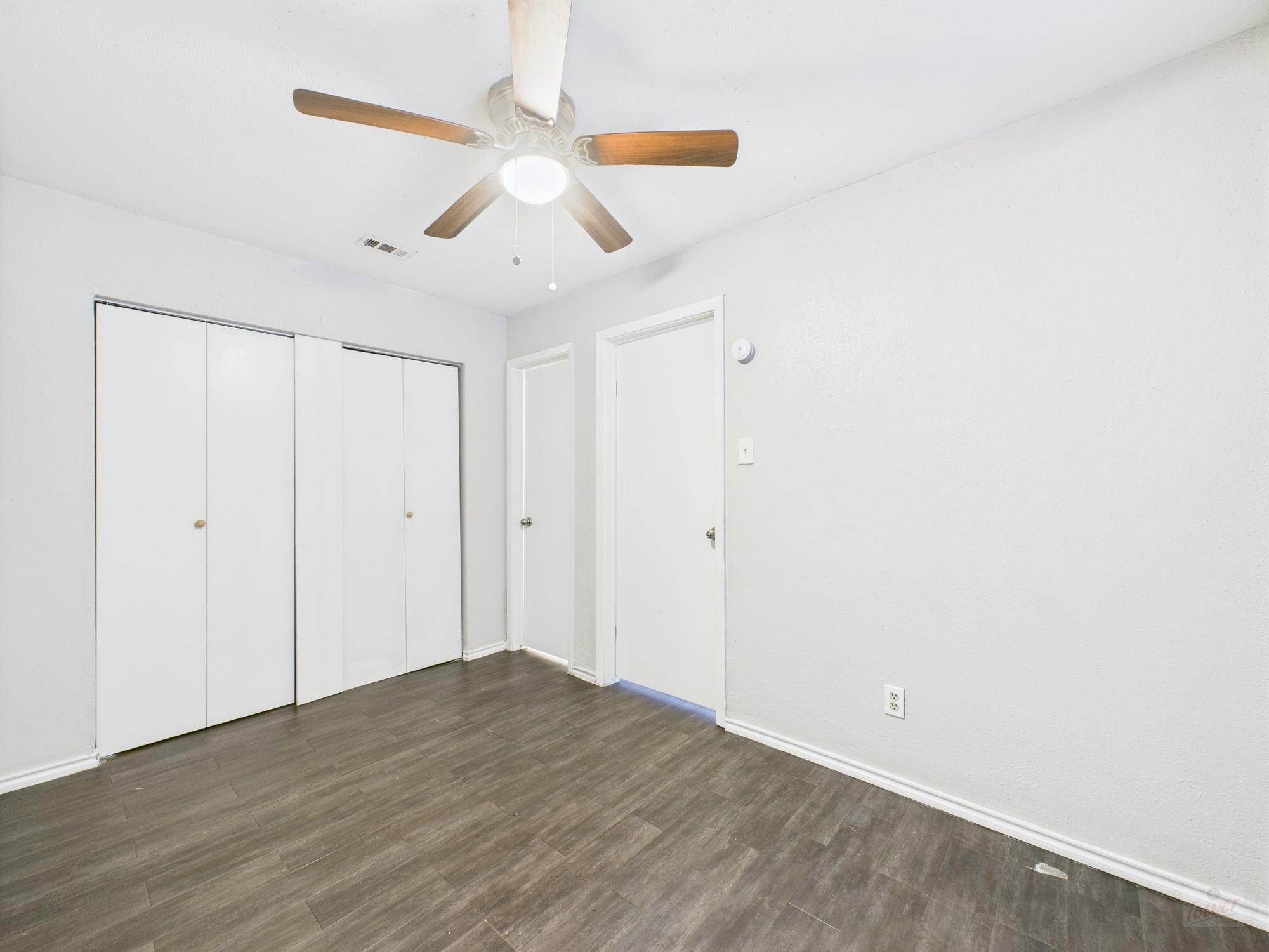 1840 Burton Dr #141 Property Photo 17