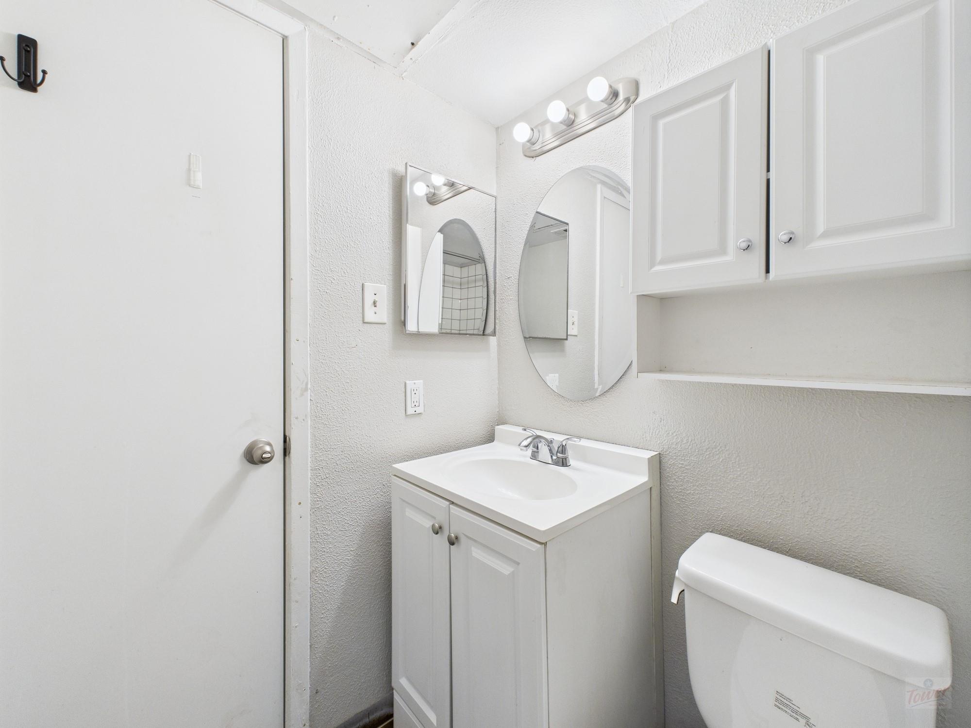 1840 Burton Dr #141 Property Photo 23