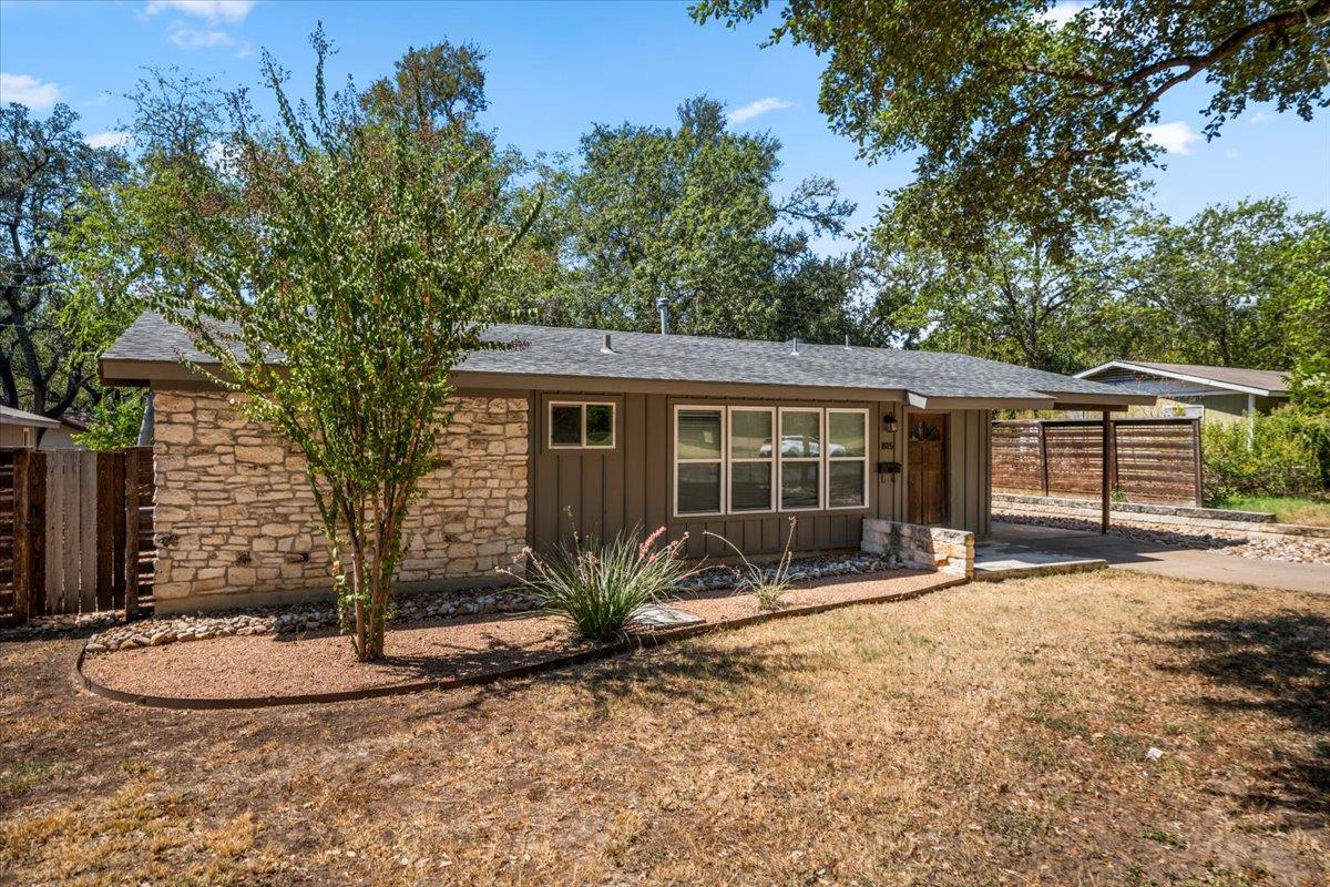 815 Orland Blvd Property Photo 3