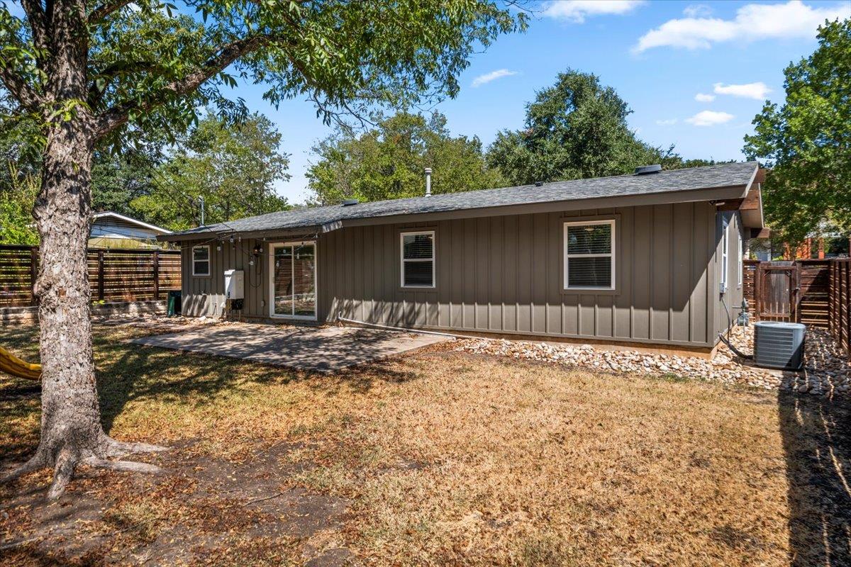 815 Orland Blvd Property Photo 5