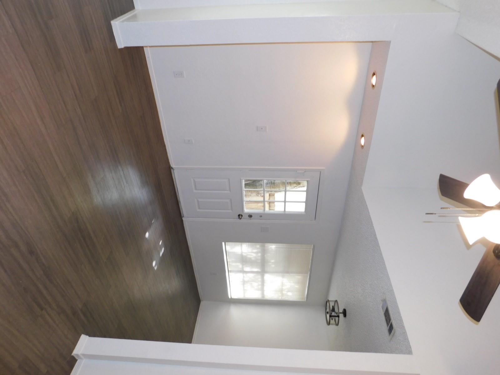 2223 Katy Ln #c Property Photo 7