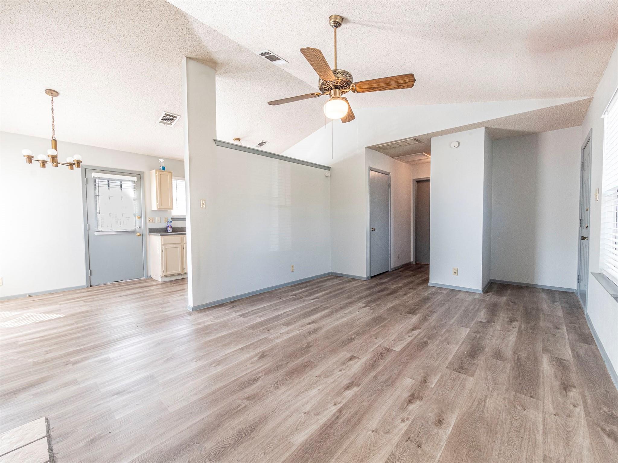 9624 Sugar Hill Dr A & B Property Photo 4
