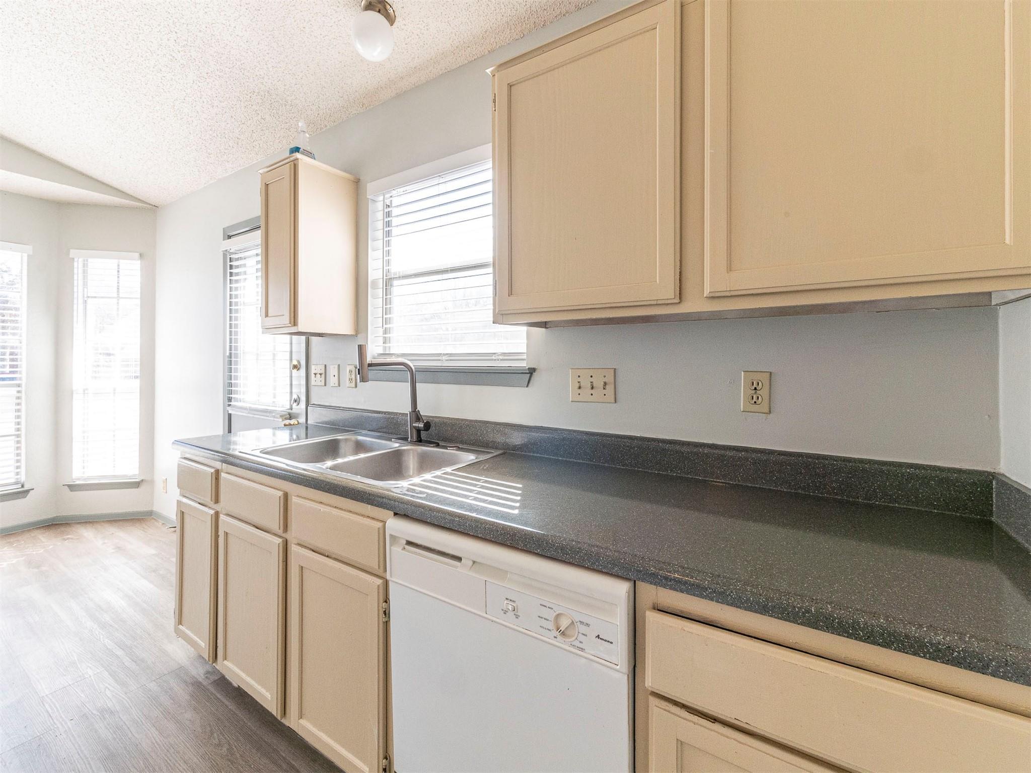 9624 Sugar Hill Dr A & B Property Photo 12