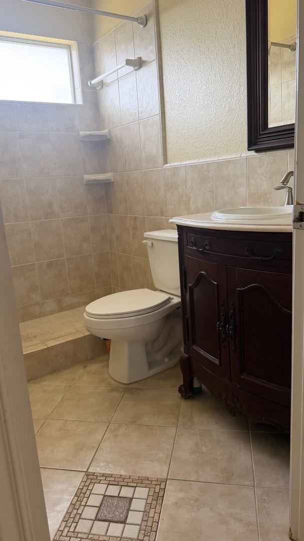 17338 Tobermory Dr Property Photo 4