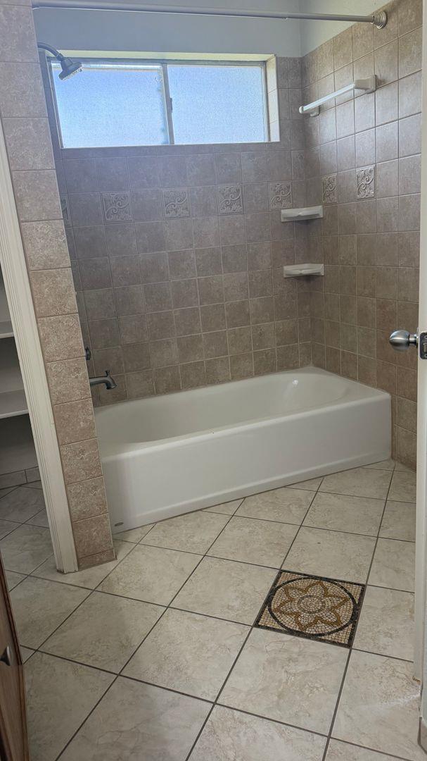 17338 Tobermory Dr Property Photo 9