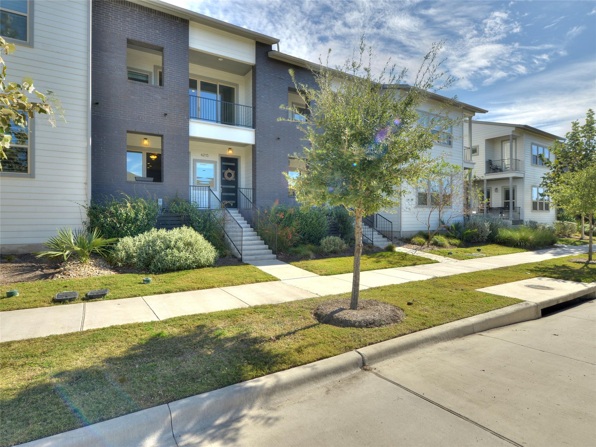 4213 Berkman Dr Property Photo 2