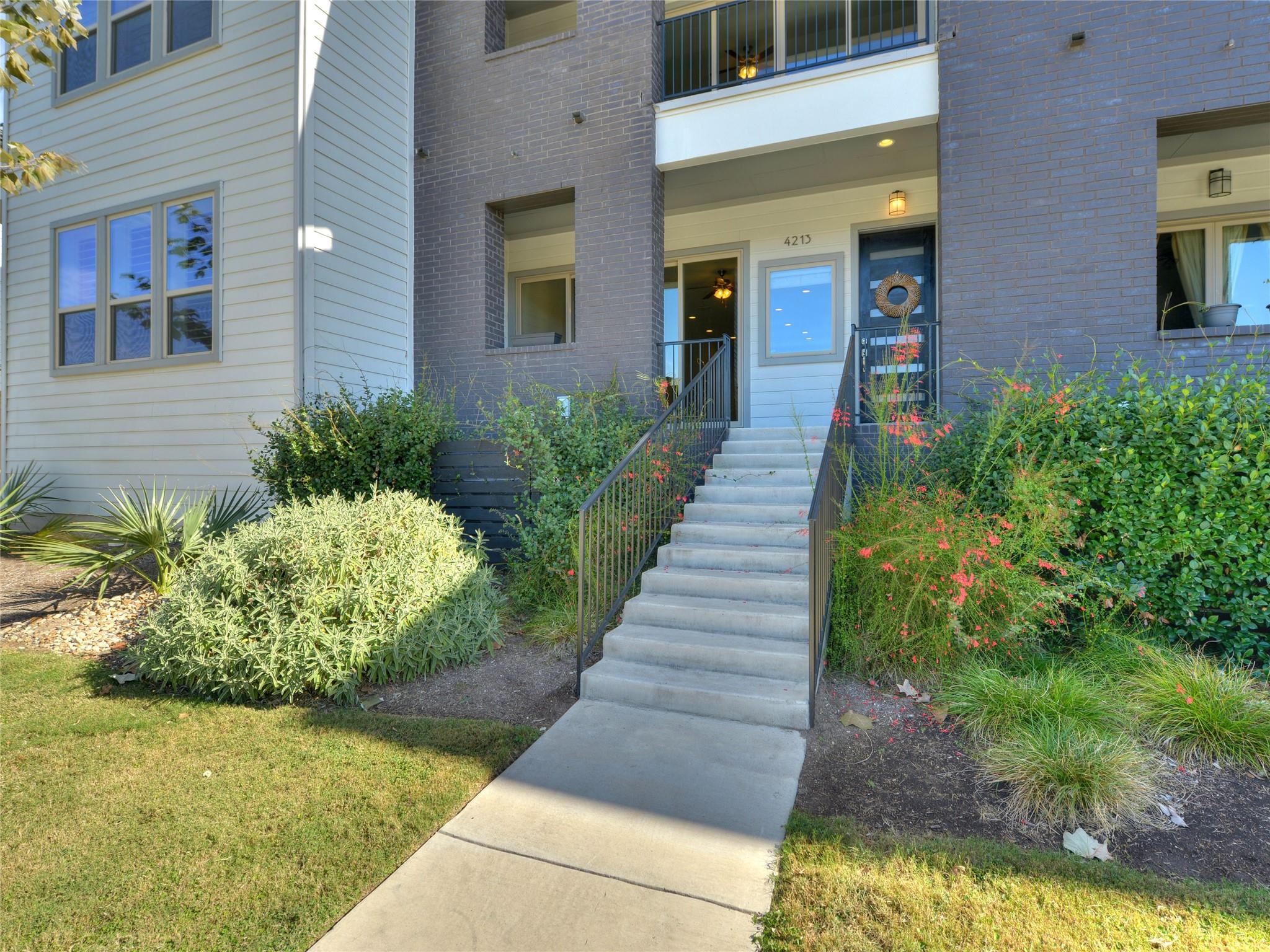 4213 Berkman Dr Property Photo 3
