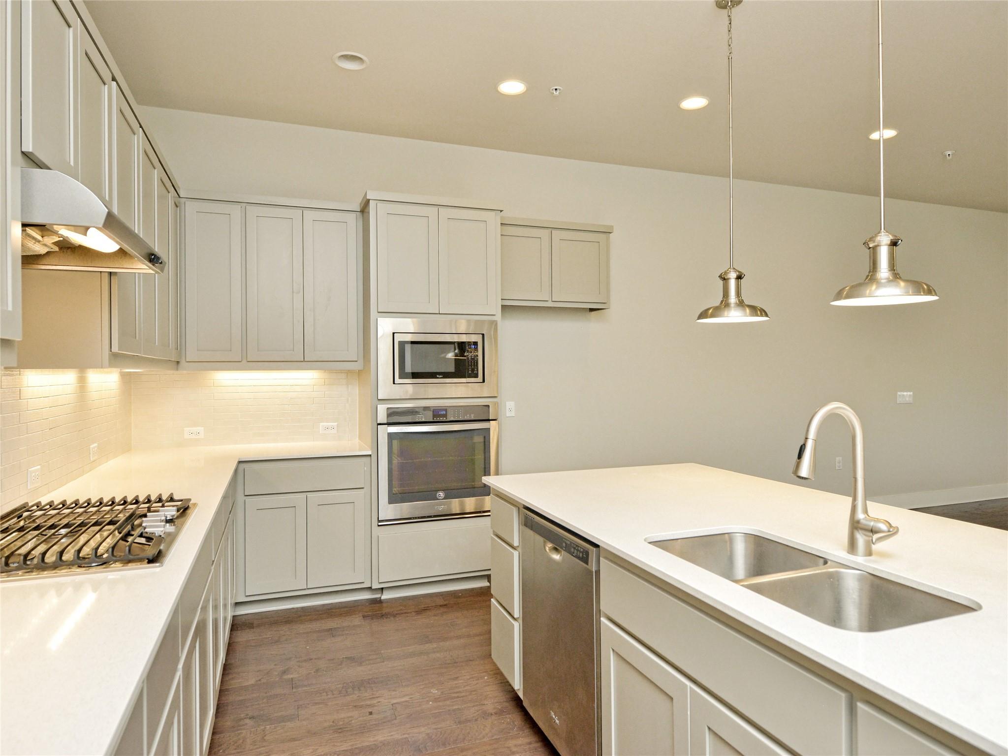 4213 Berkman Dr Property Photo 13