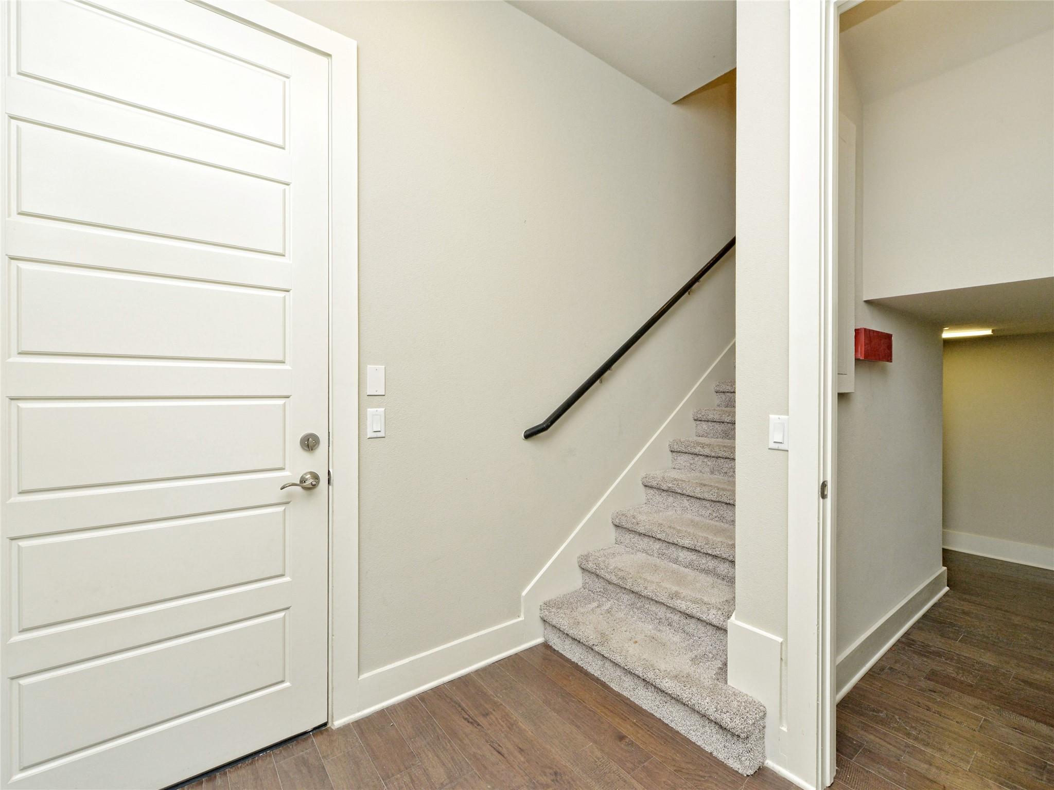 4213 Berkman Dr Property Photo 18