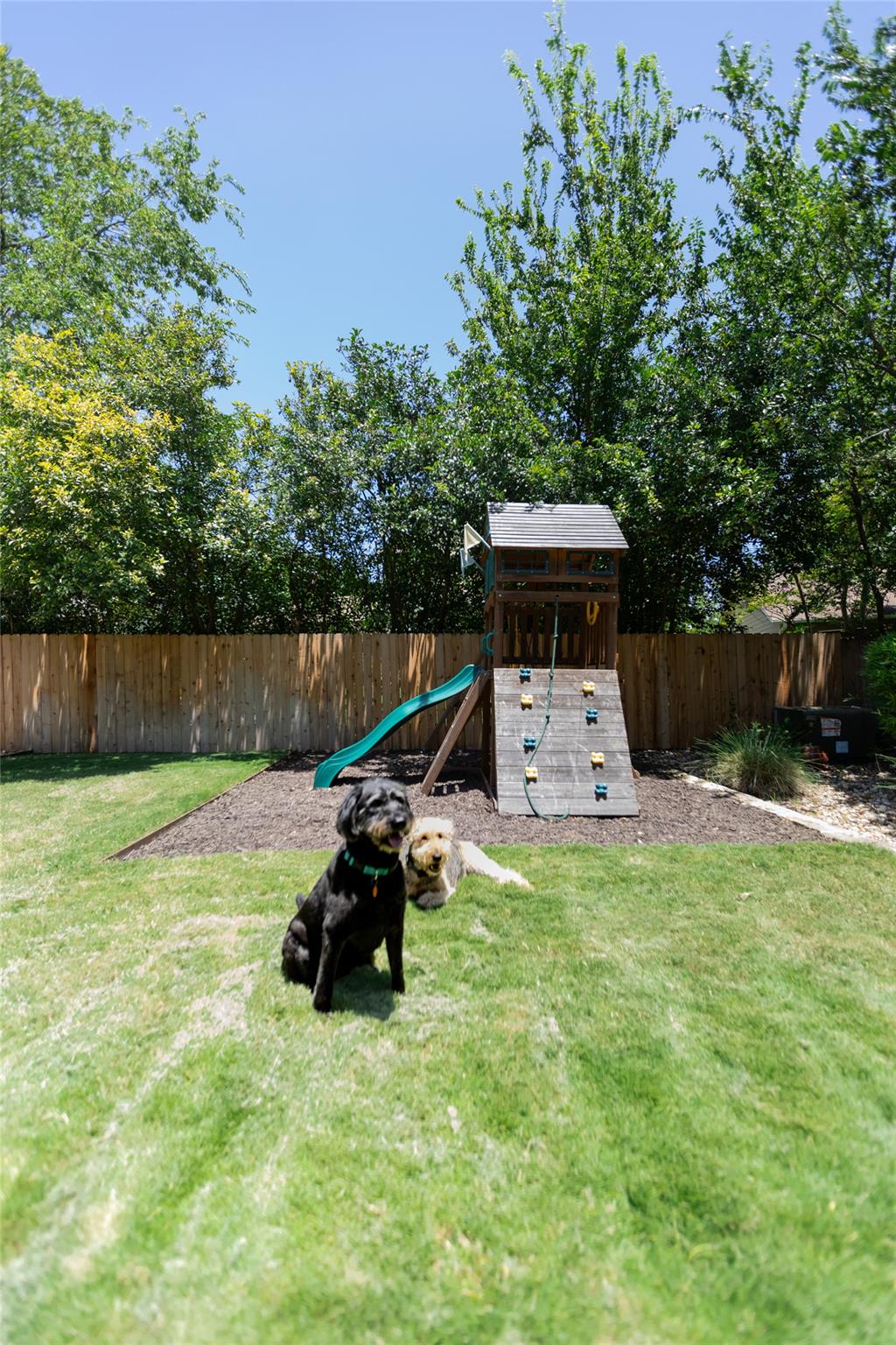 7703 Keswick Dr Property Photo 21