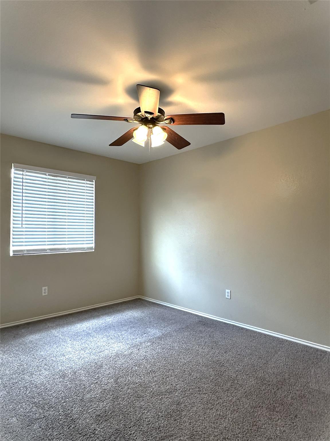 610 Riverway Ln Property Photo 14