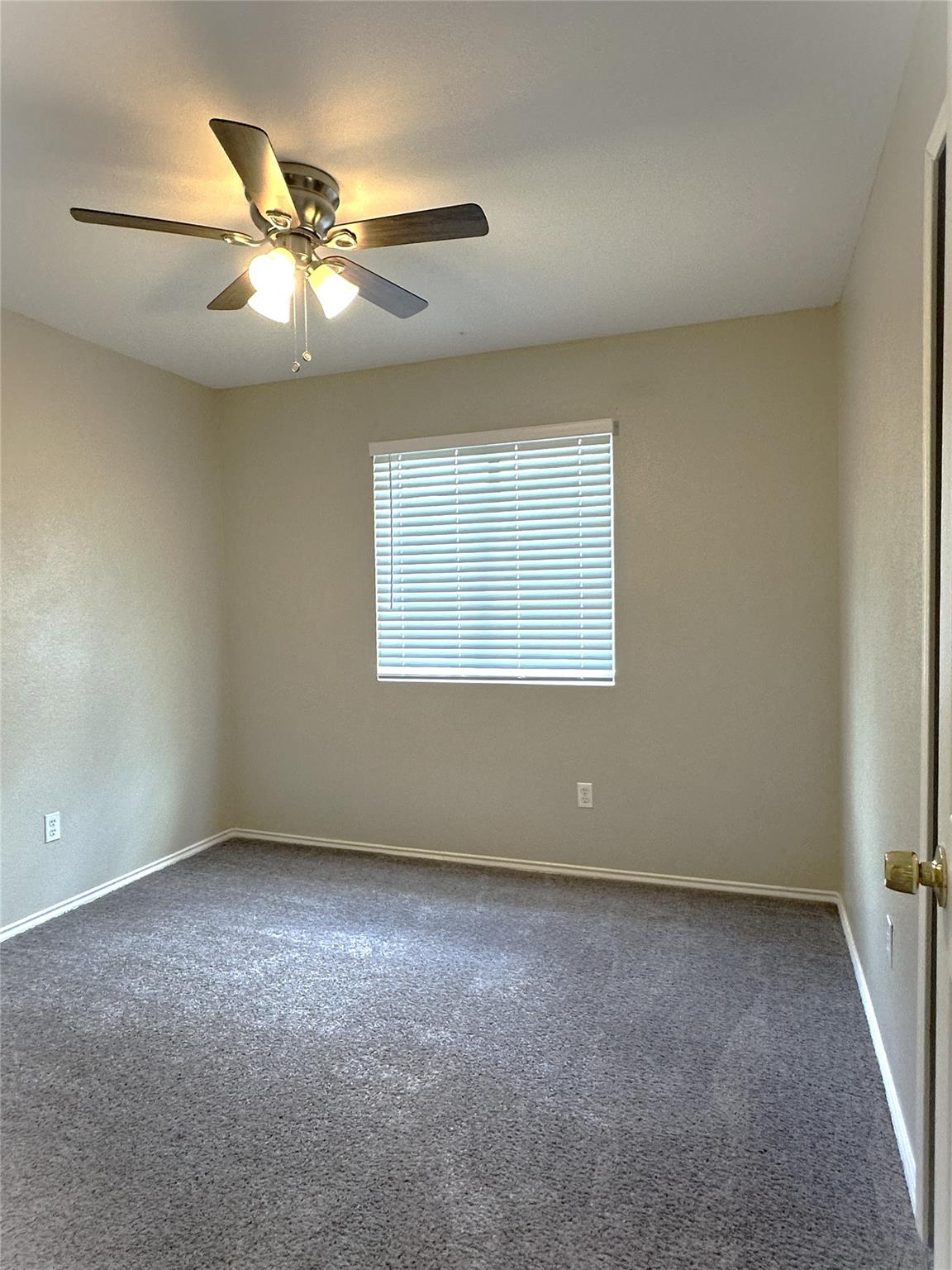 610 Riverway Ln Property Photo 16