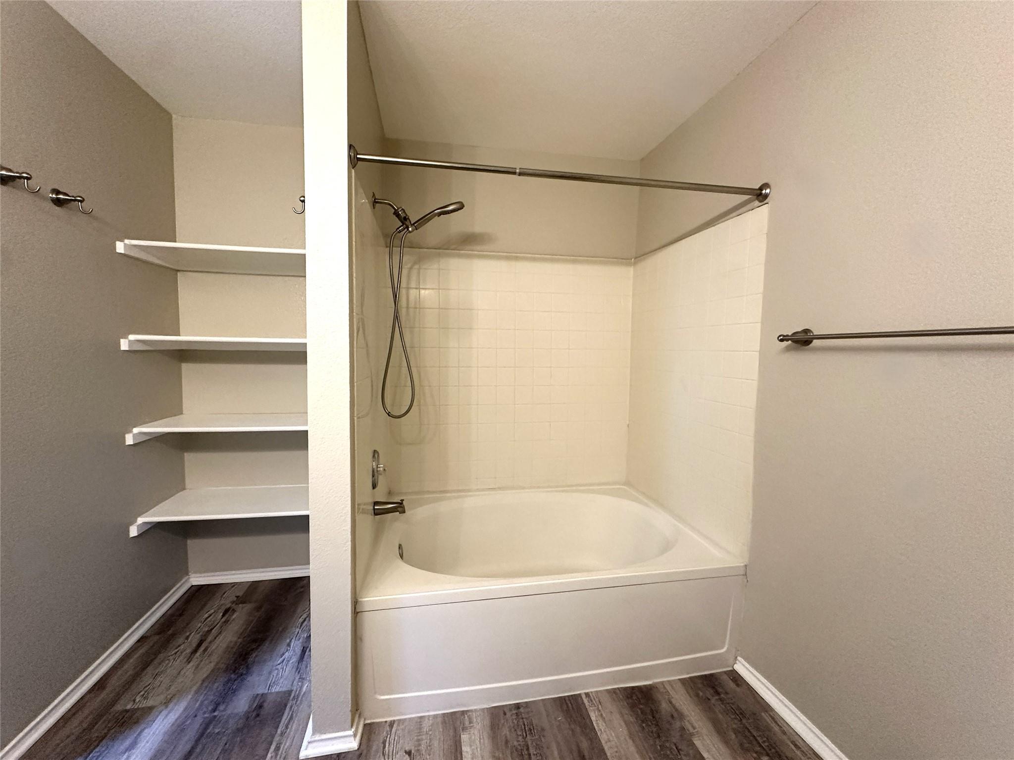 610 Riverway Ln Property Photo 23