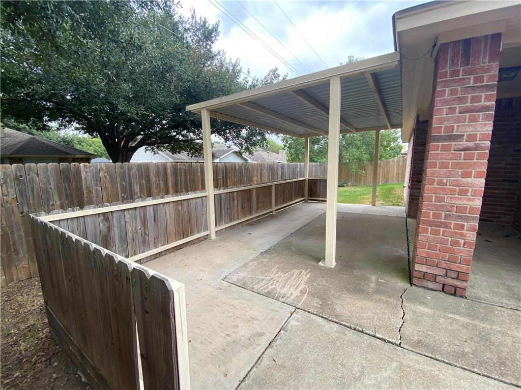 2806 Zachary Ln Property Photo 20