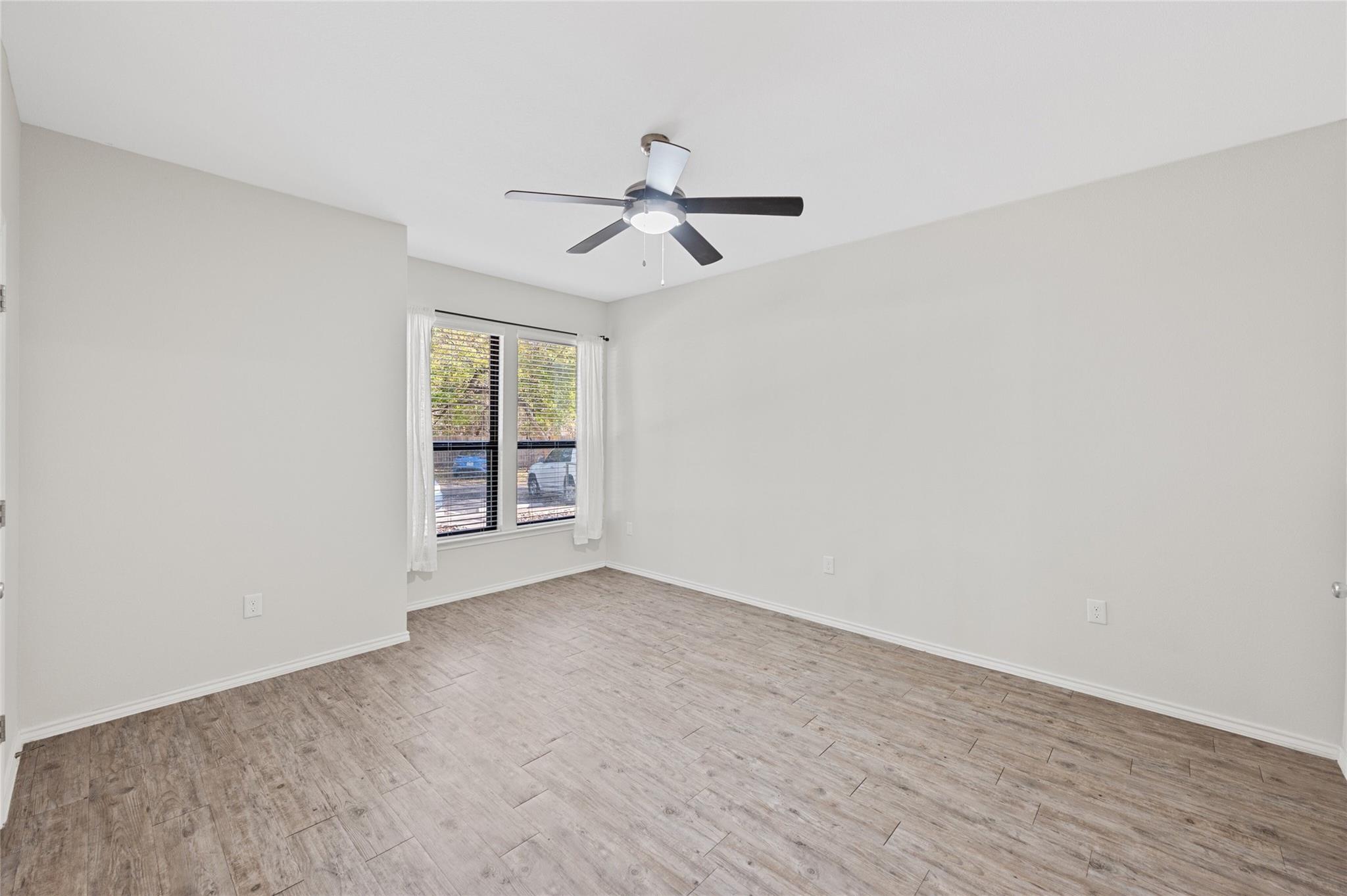 3839 Dry Creek Dr #109 Property Photo 15