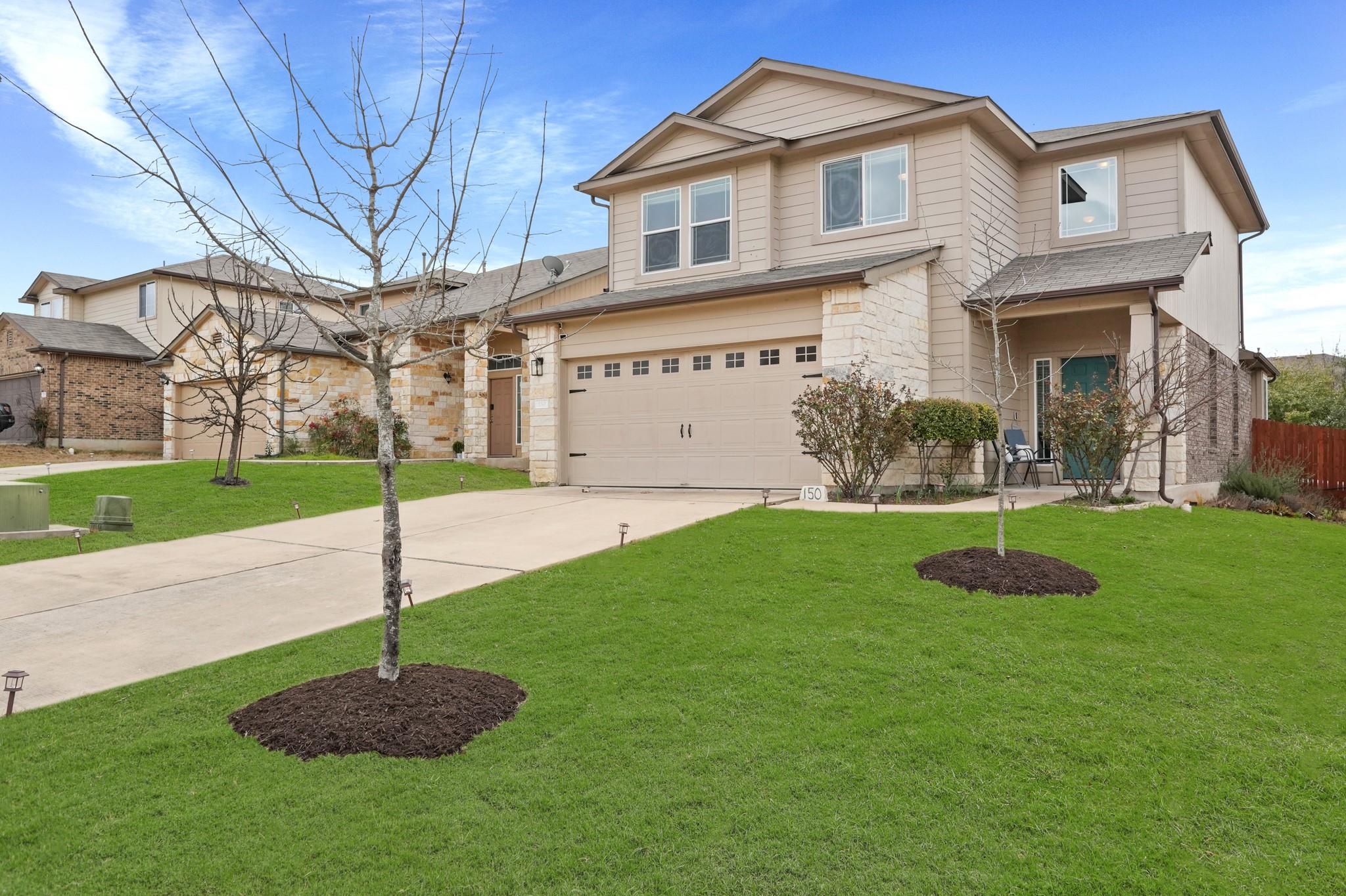 150 Kingfisher Ln Property Photo