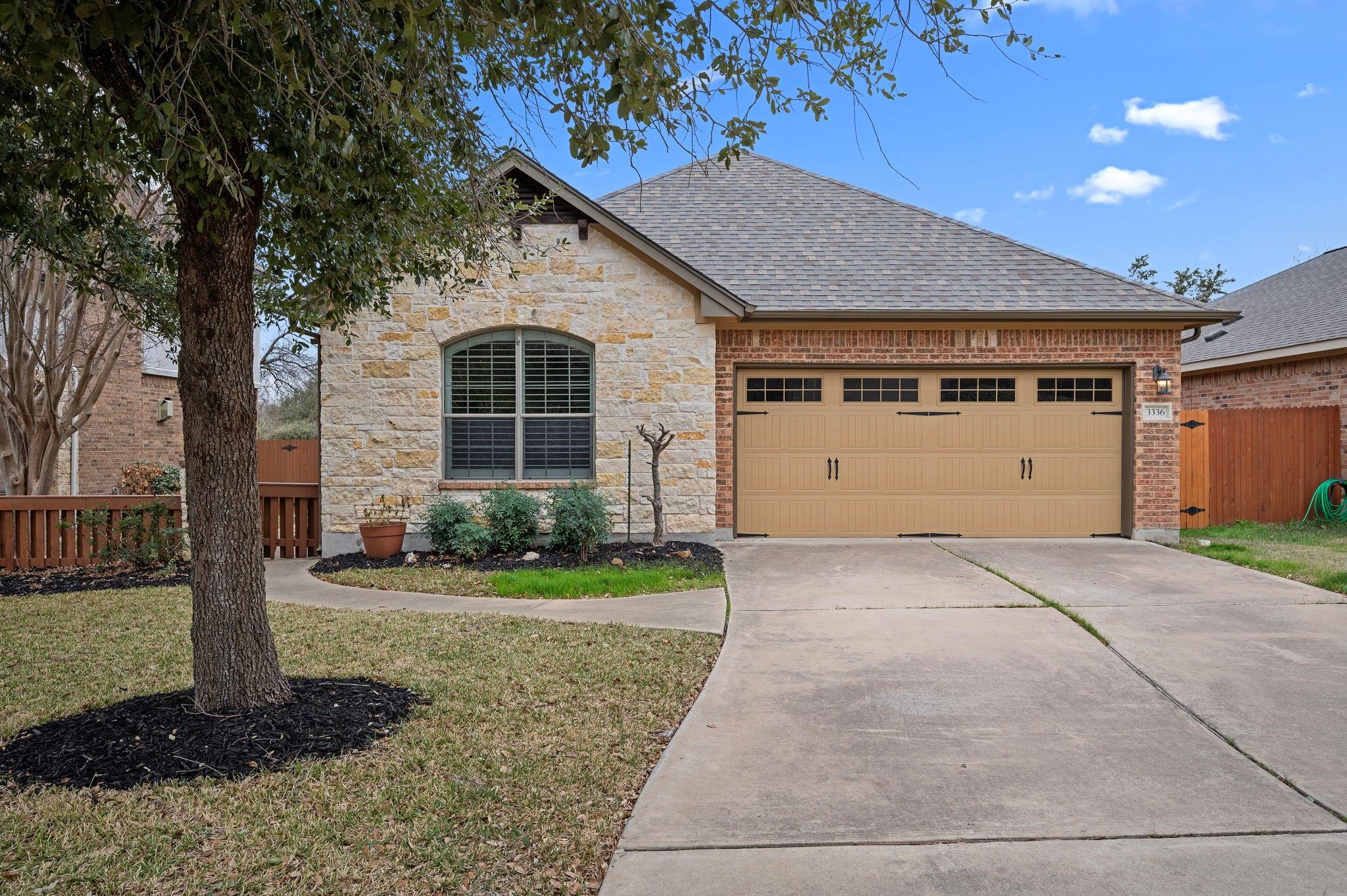 3336 Pine Needle Cir Property Photo 2