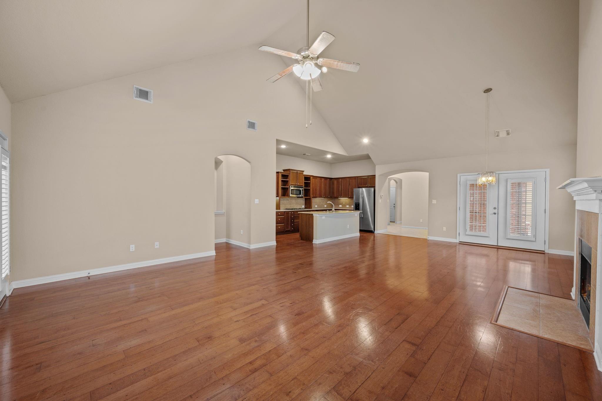 3336 Pine Needle Cir Property Photo 15